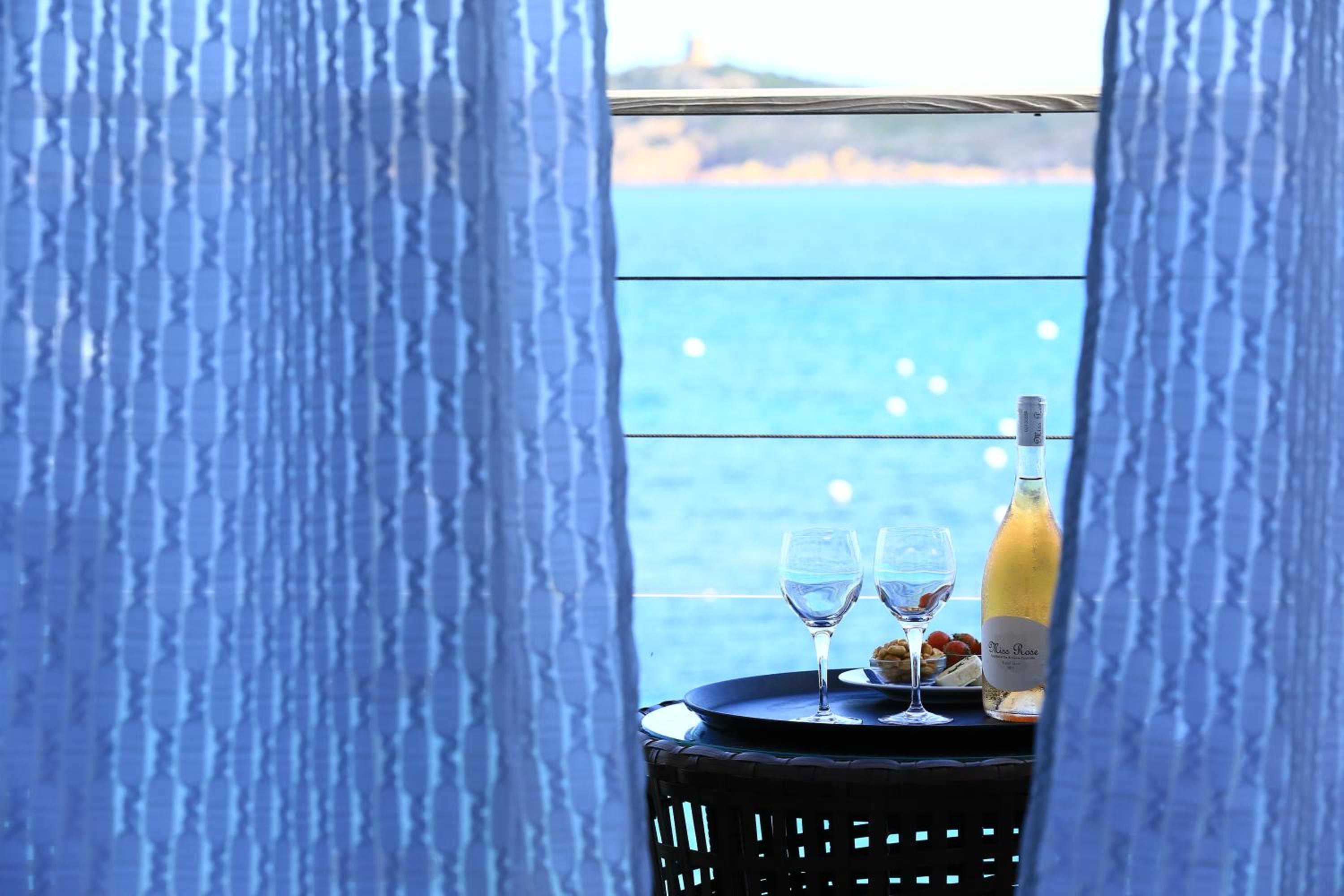 Superior Double Room with Sea View