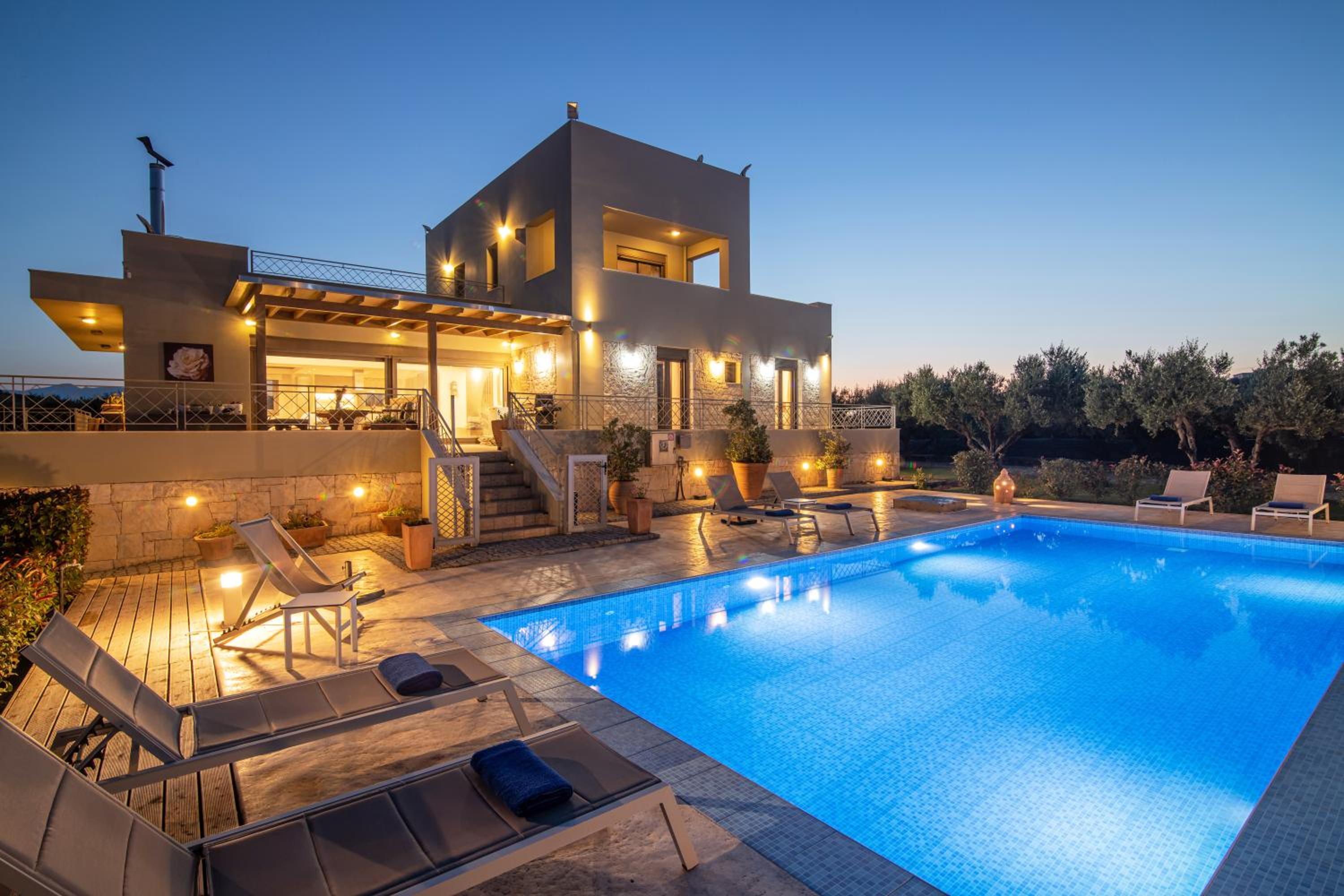 Villa photo 3