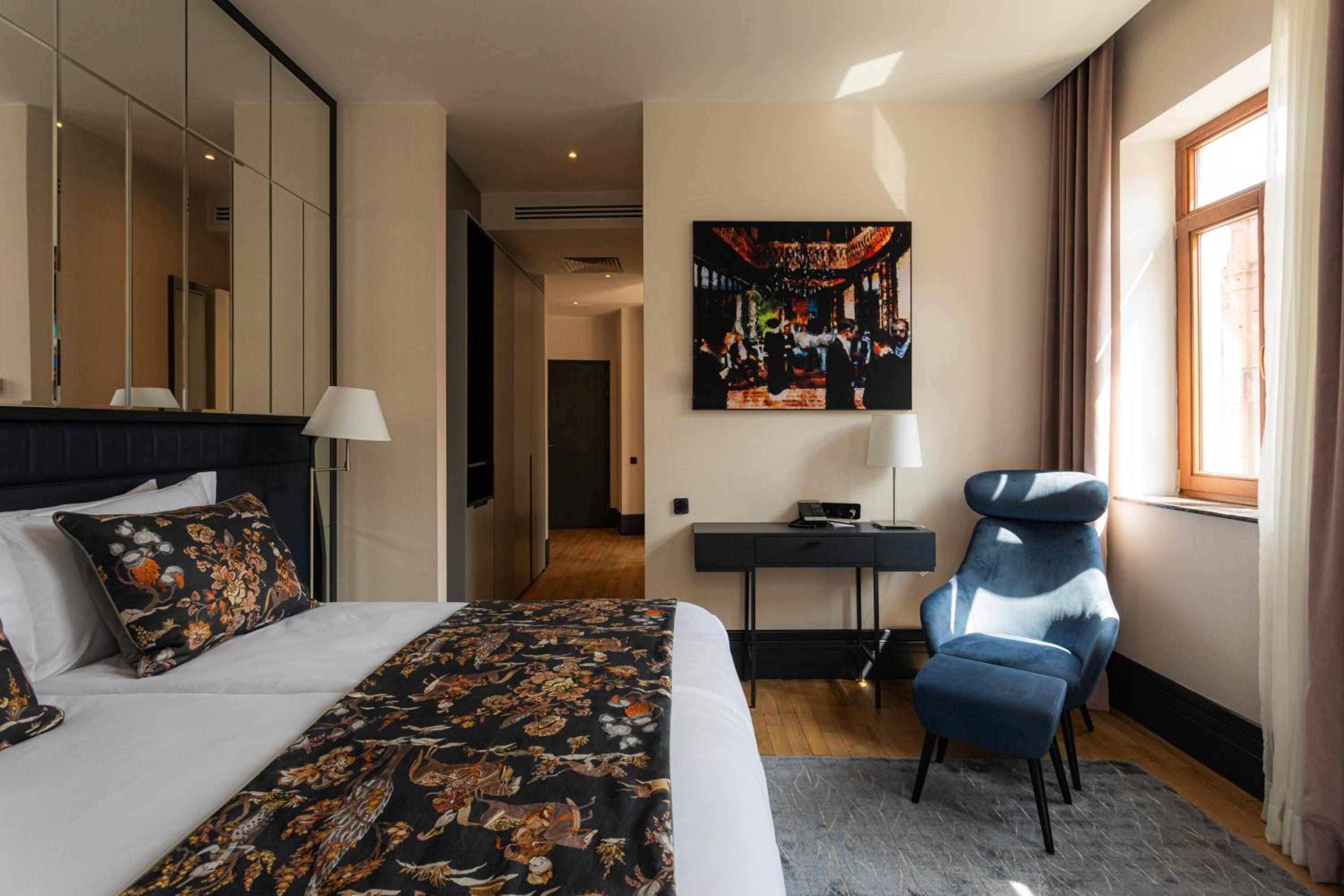 Superior Suite photo 1