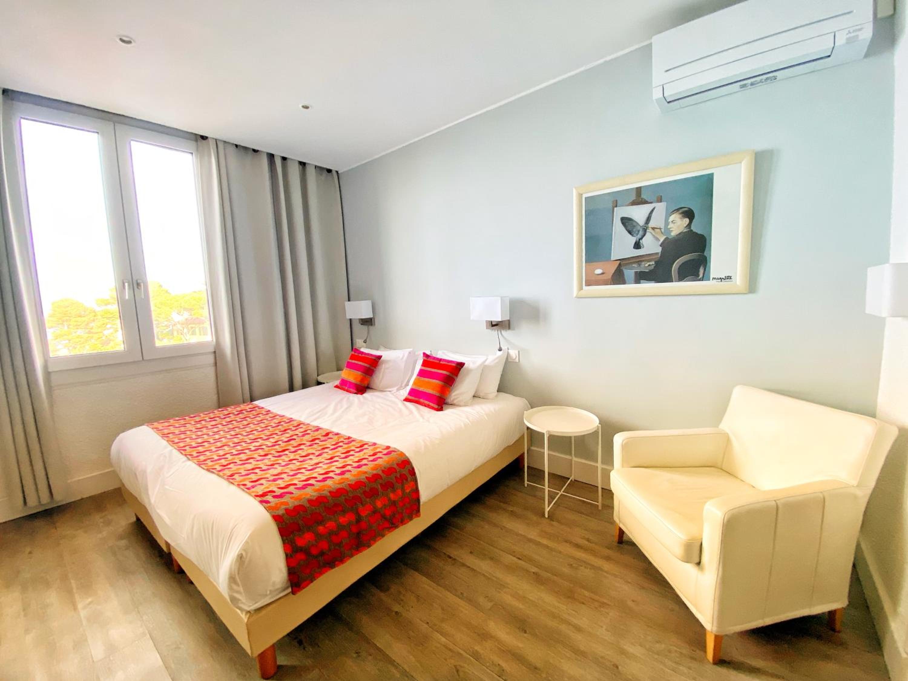 Standard Double Room - Photo 2