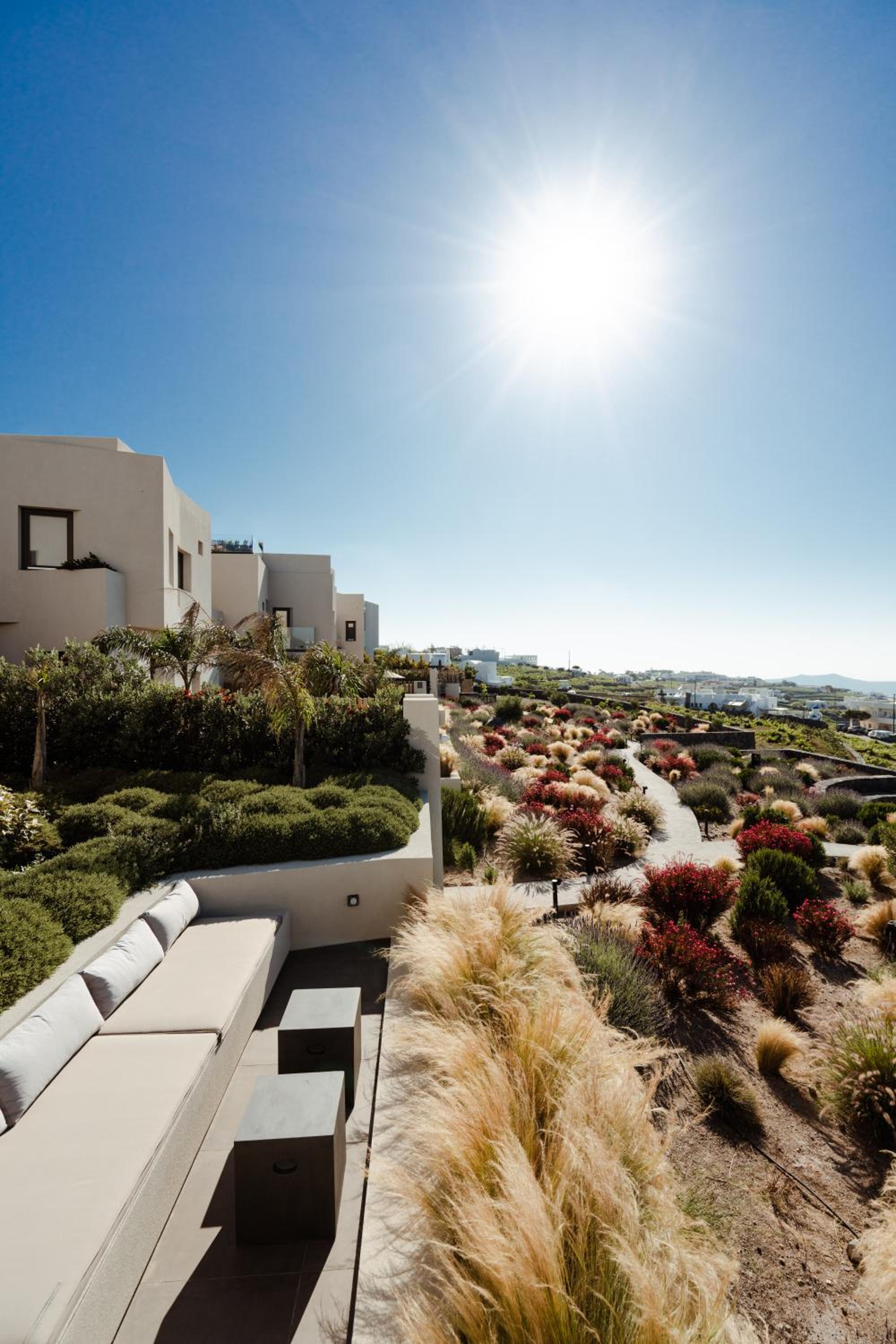 Elegant Two Bedroom Suite with Private Pool and Caldera View - Photo 26
