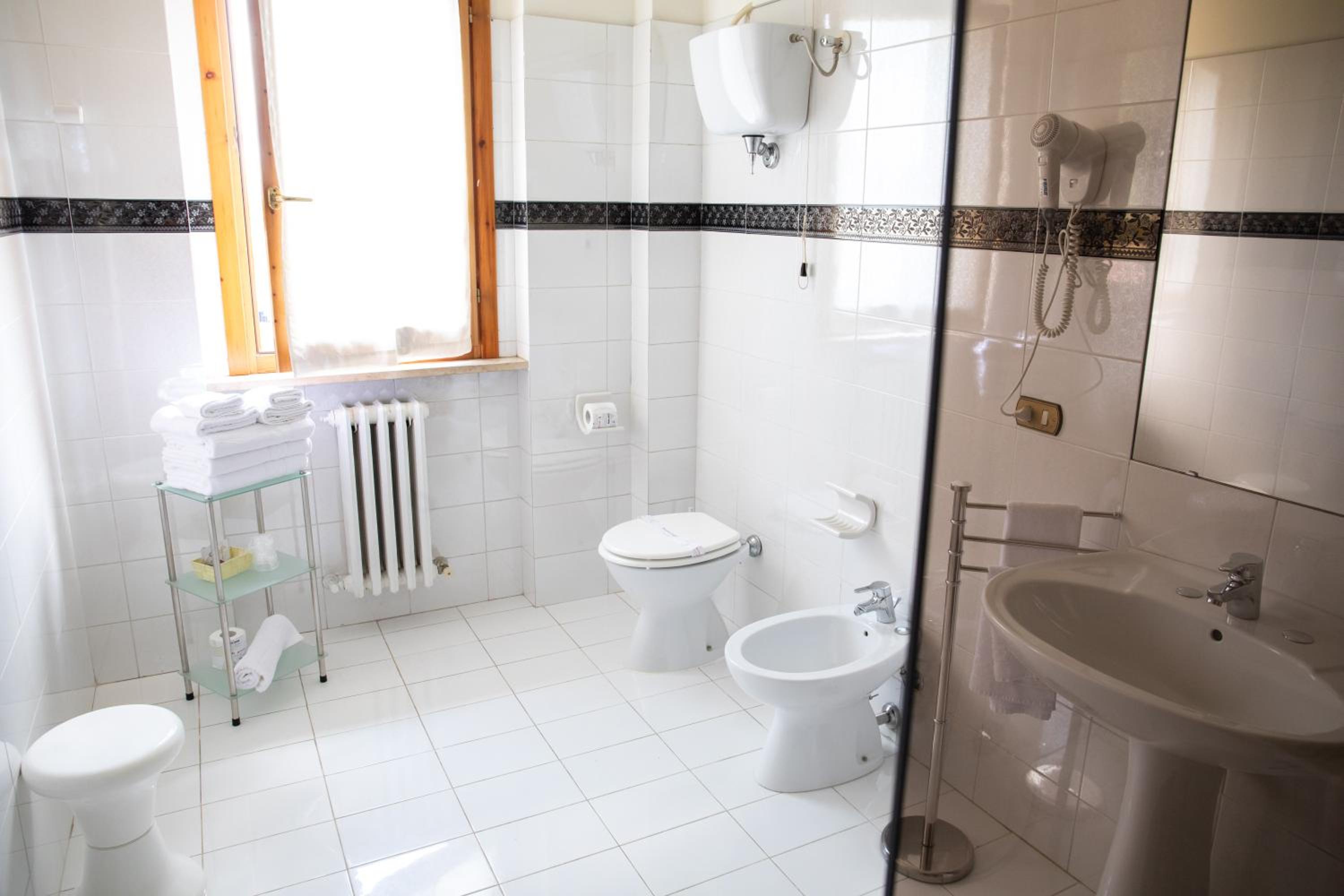Triple Room - Photo 3