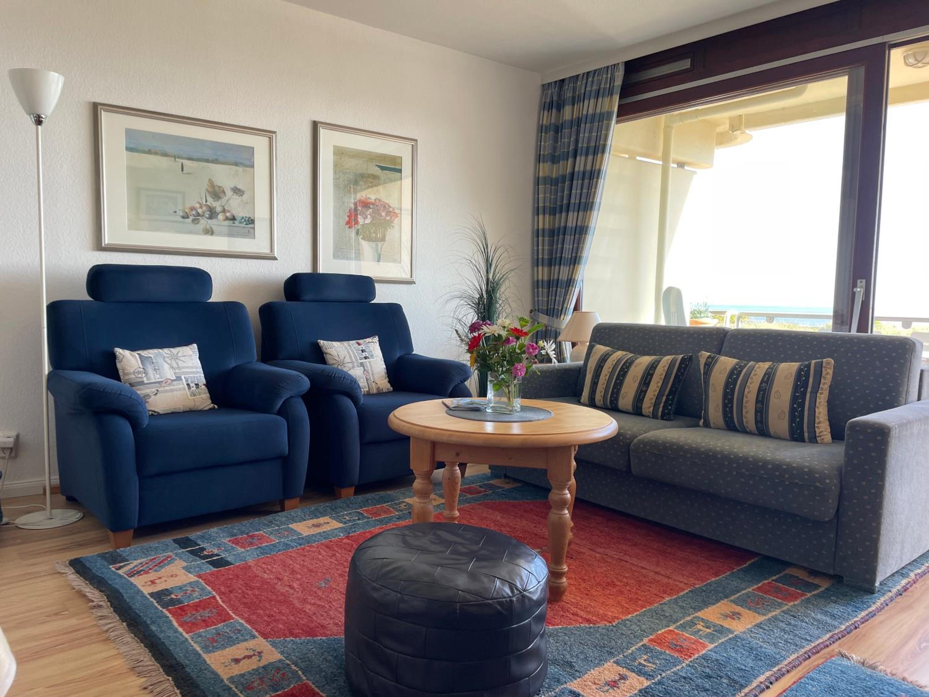 Apartment with Lake View photo 1