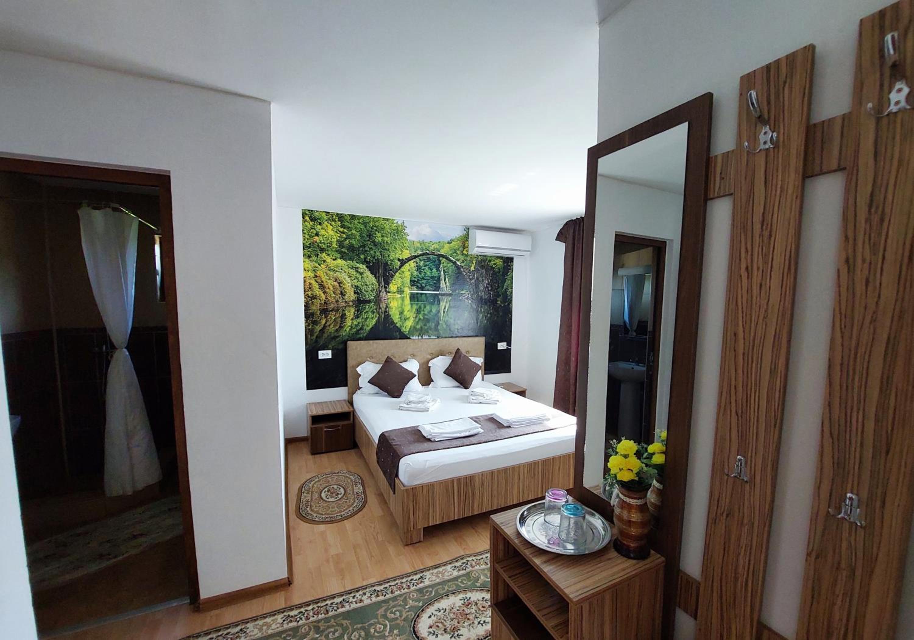 Double Room with Garden View - Photo 17
