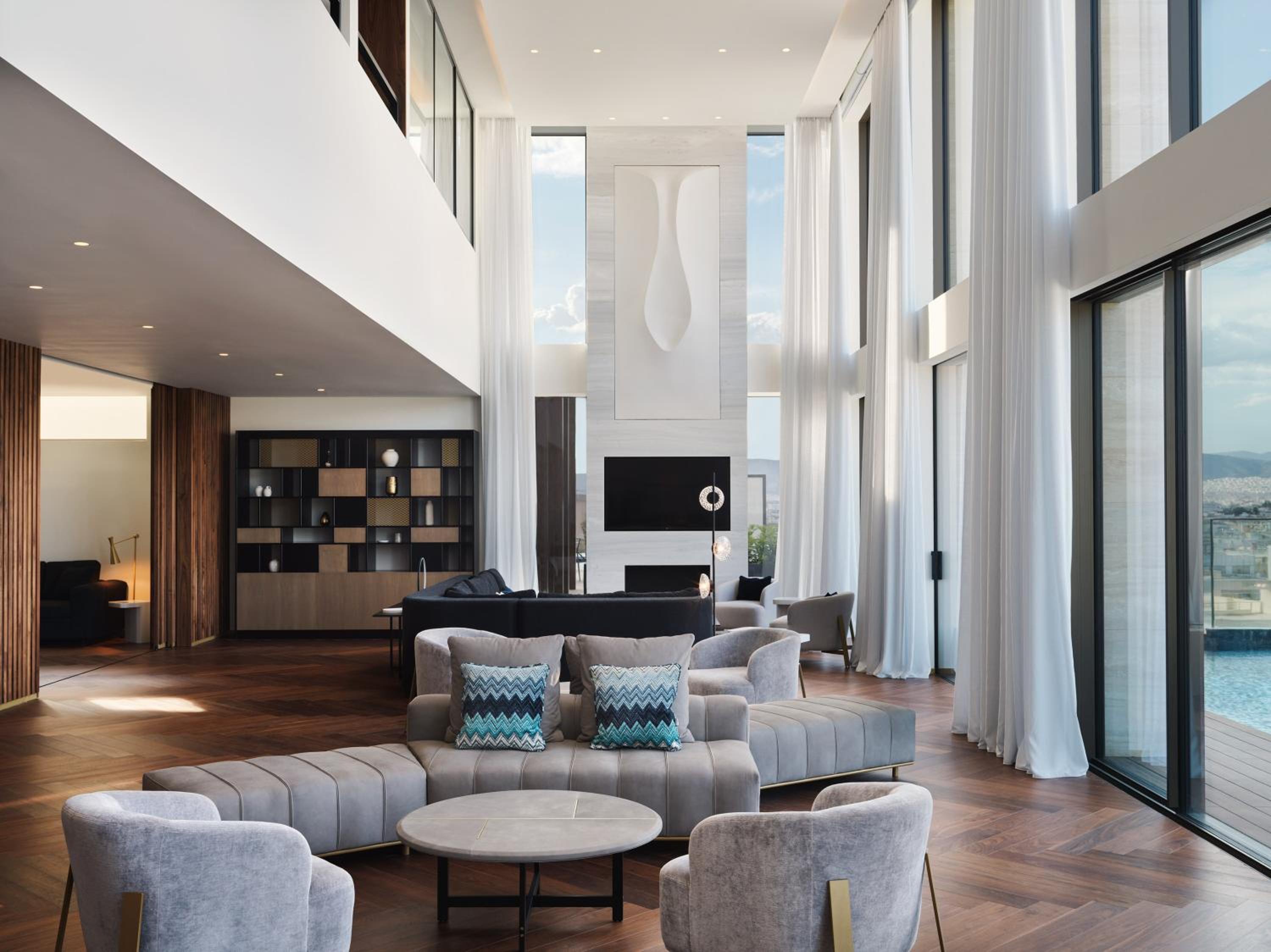 Penthouse King Suite