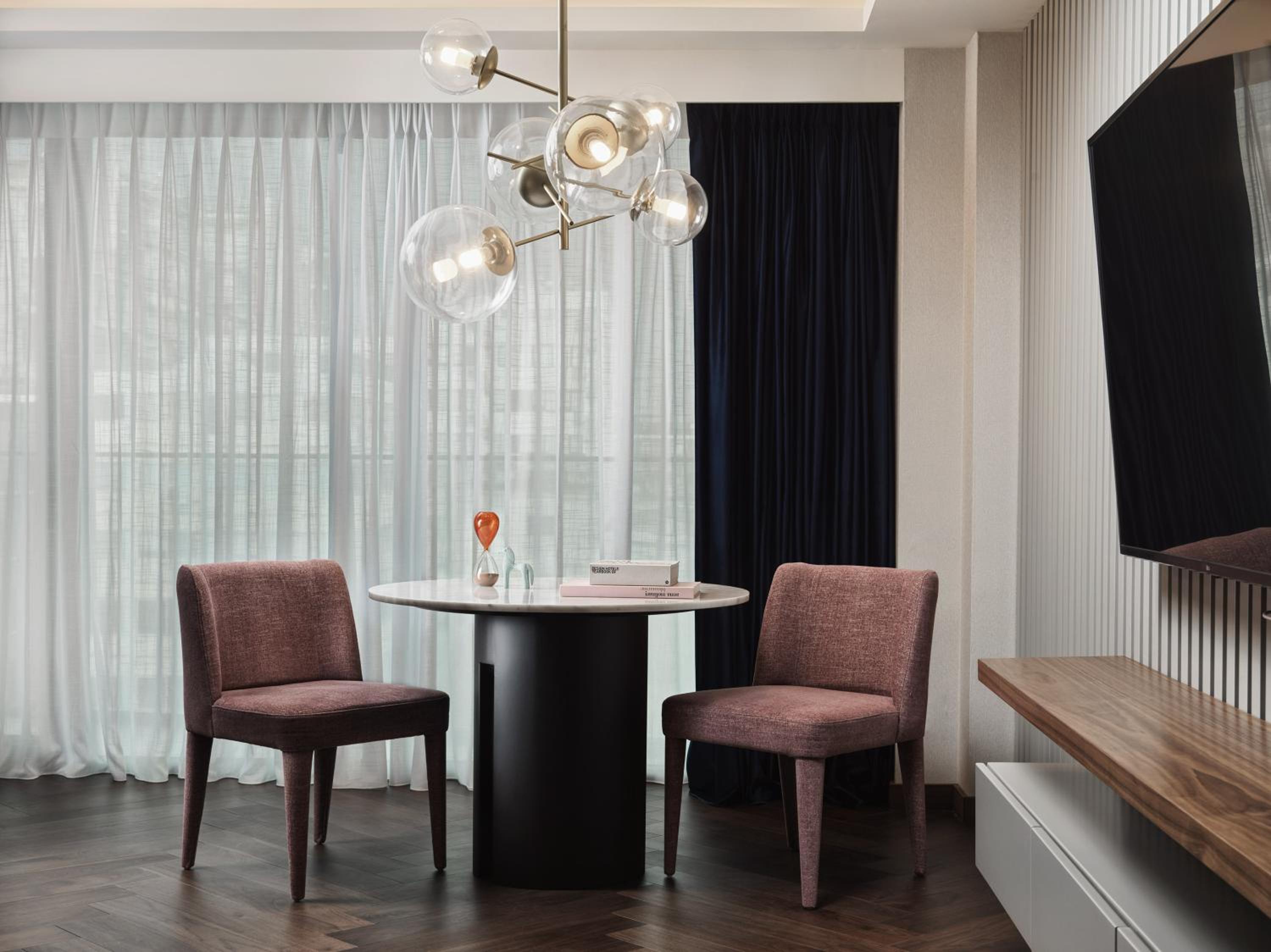 Grand King Suite with Acropolis View