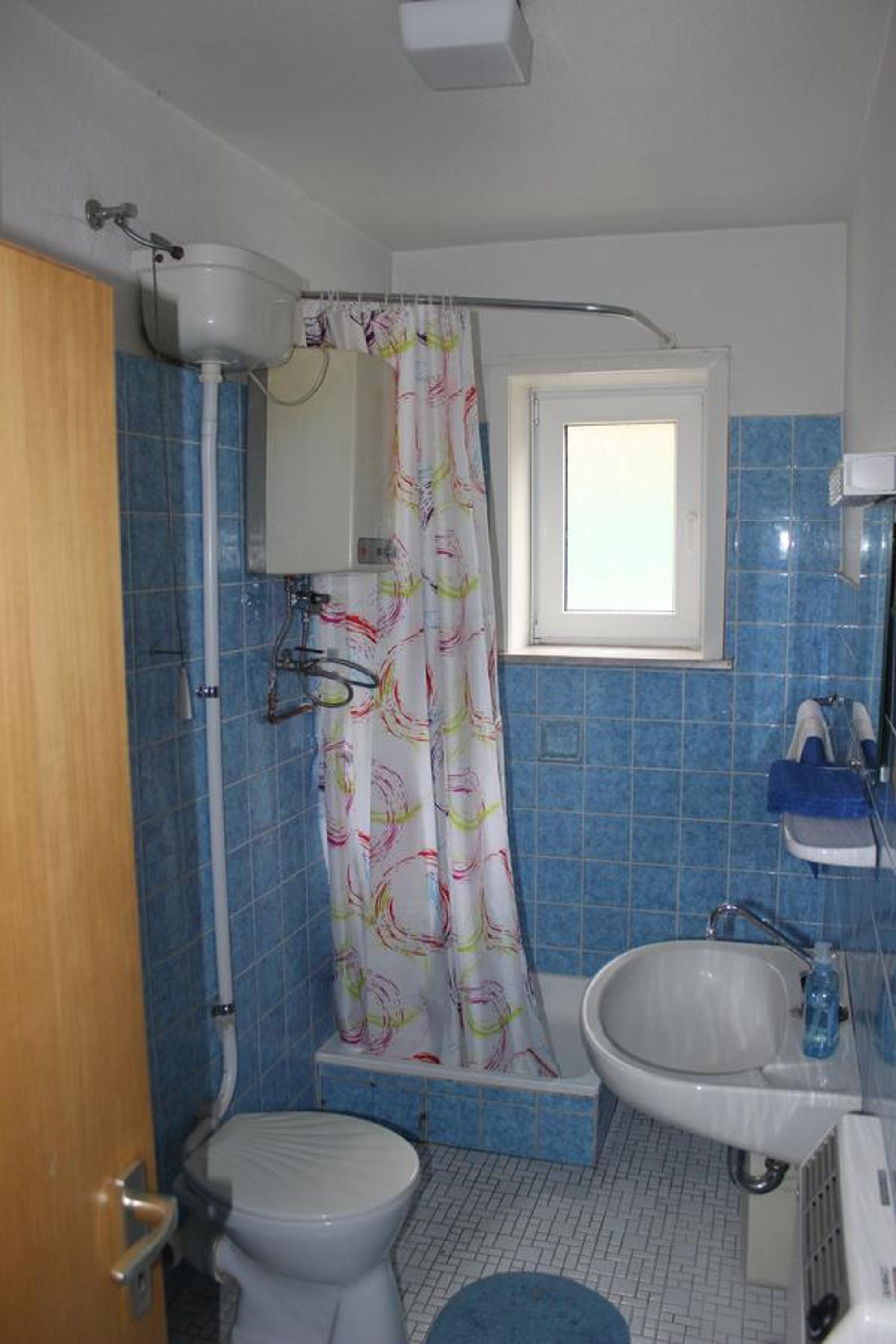 Apartment - Ground Floor photo 2