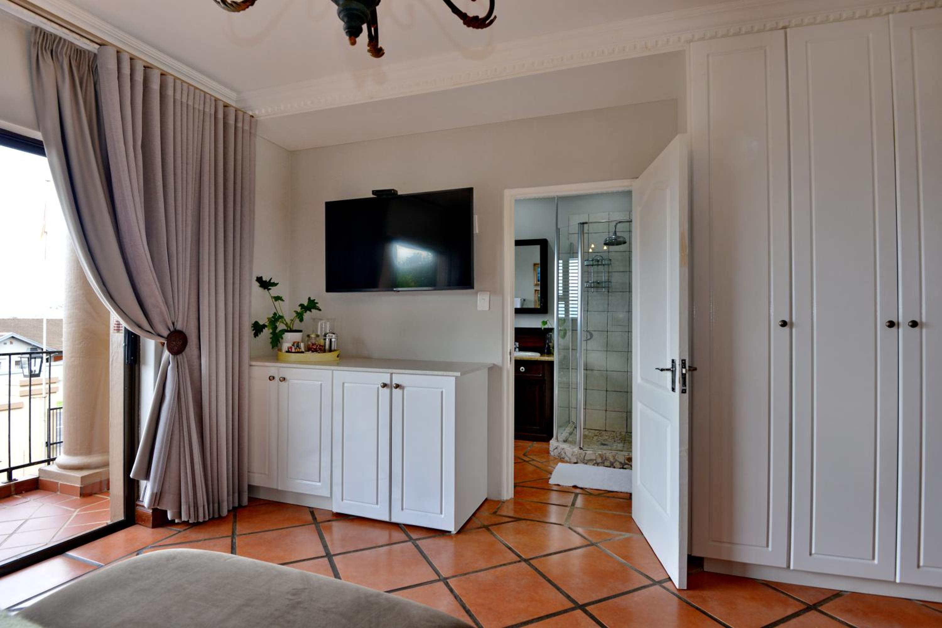 Luxury Room with Sea View
