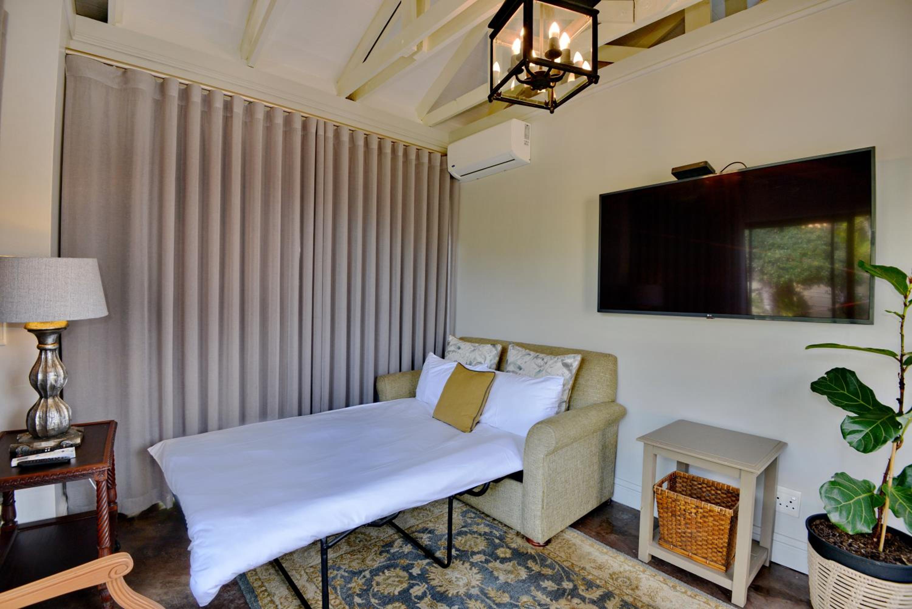 Executive Suite photo 3