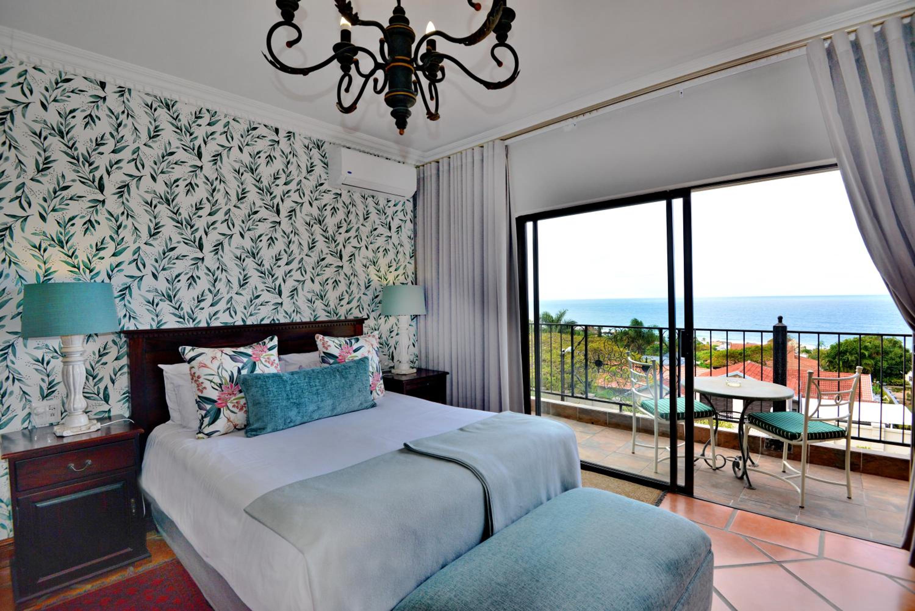Luxury Double Room with Sea View
