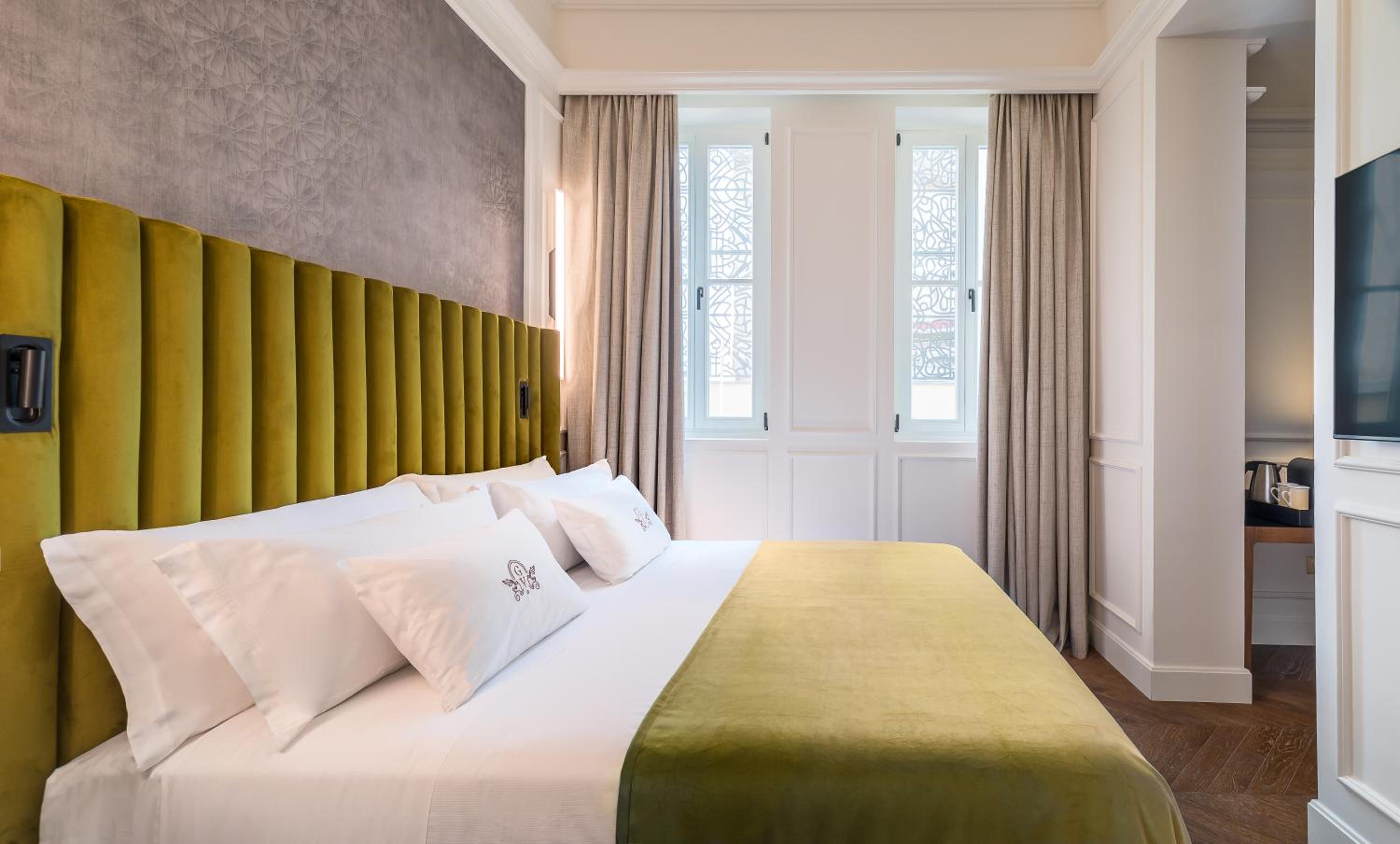 Suite familiar (2 adultos + 2 niños) Suite familiar (2 adultos + 2 niños)