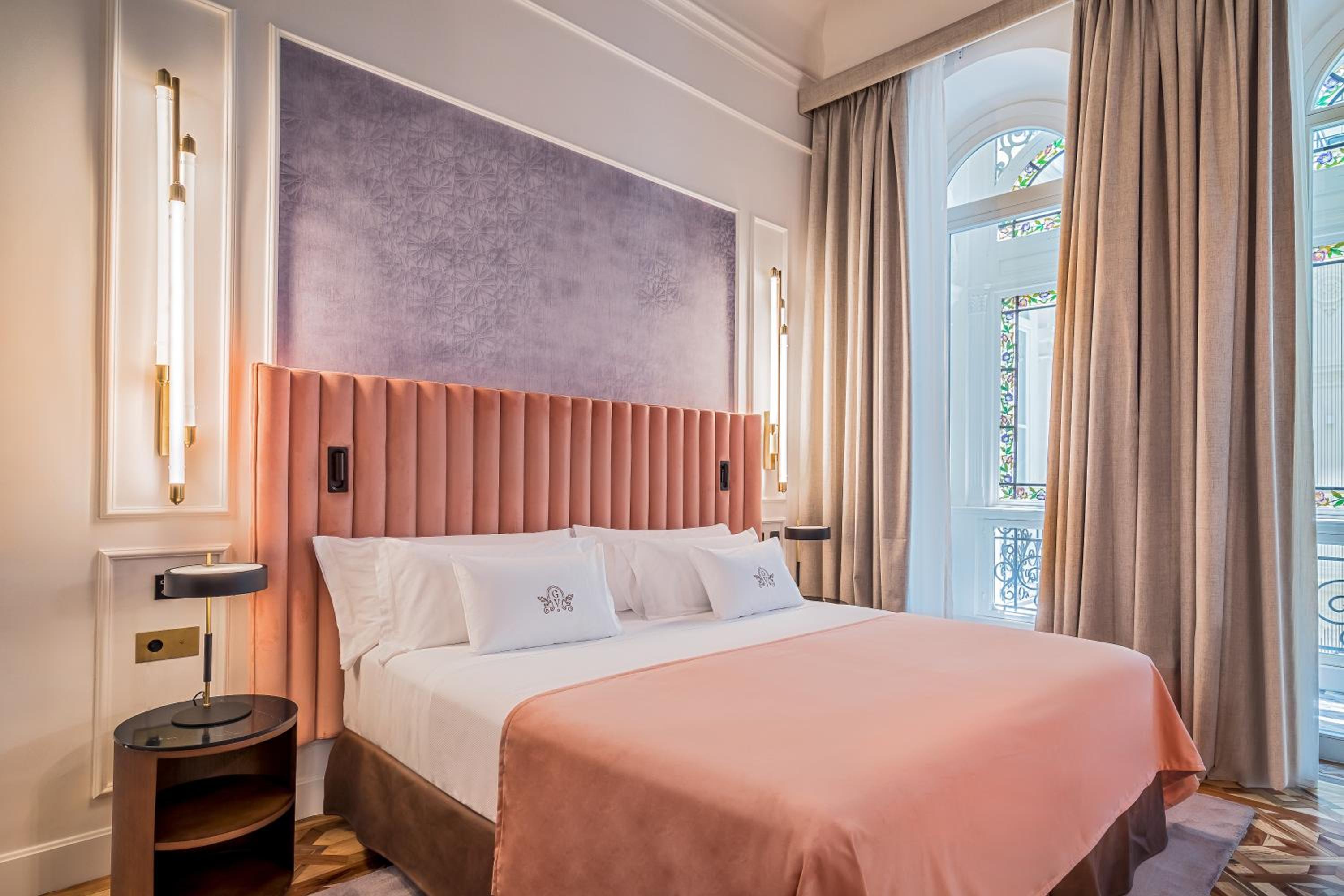 Suite familiar (2 adultos + 2 niños) Suite familiar (2 adultos + 2 niños)