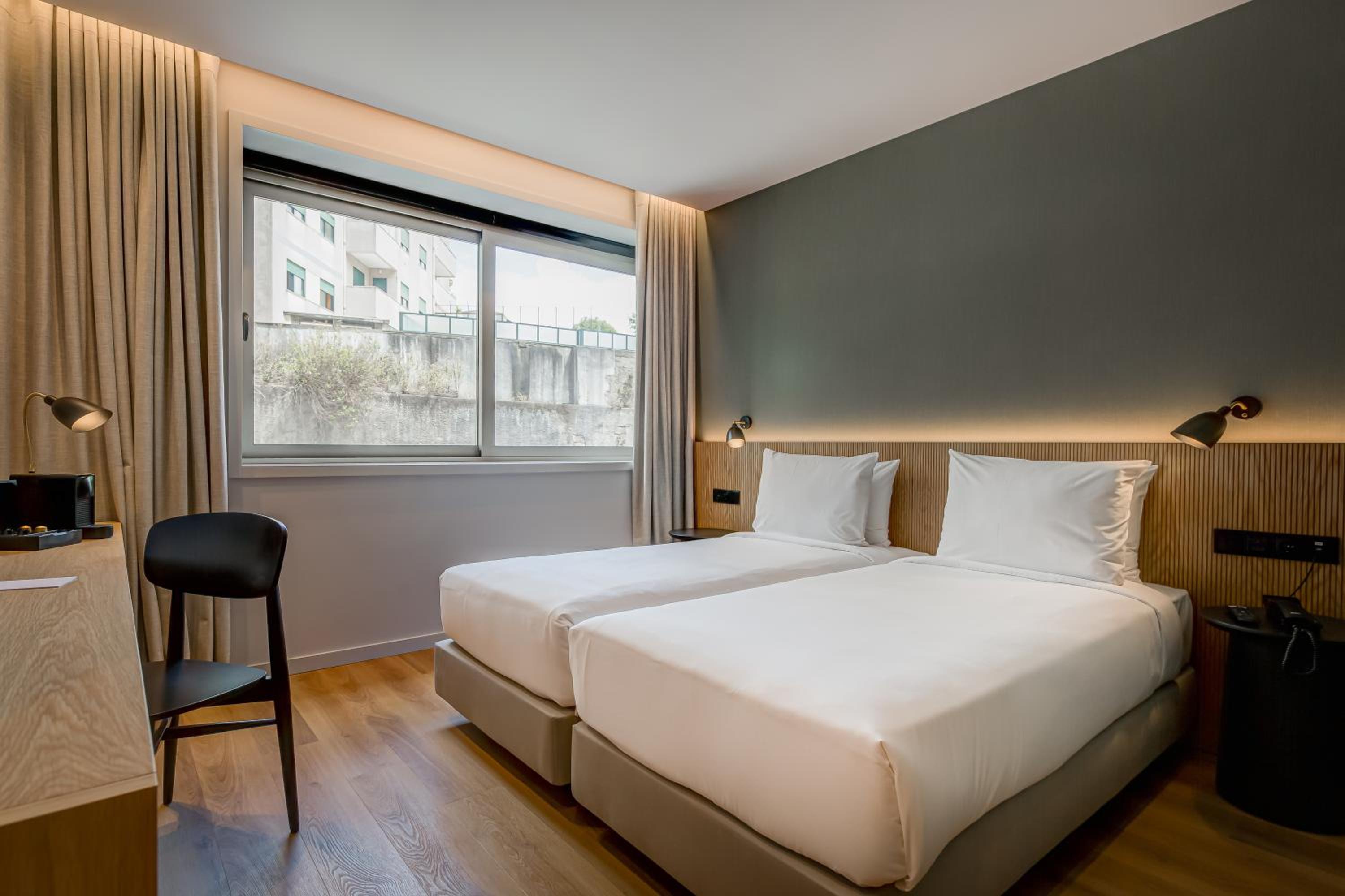 Double Room - Photo 3