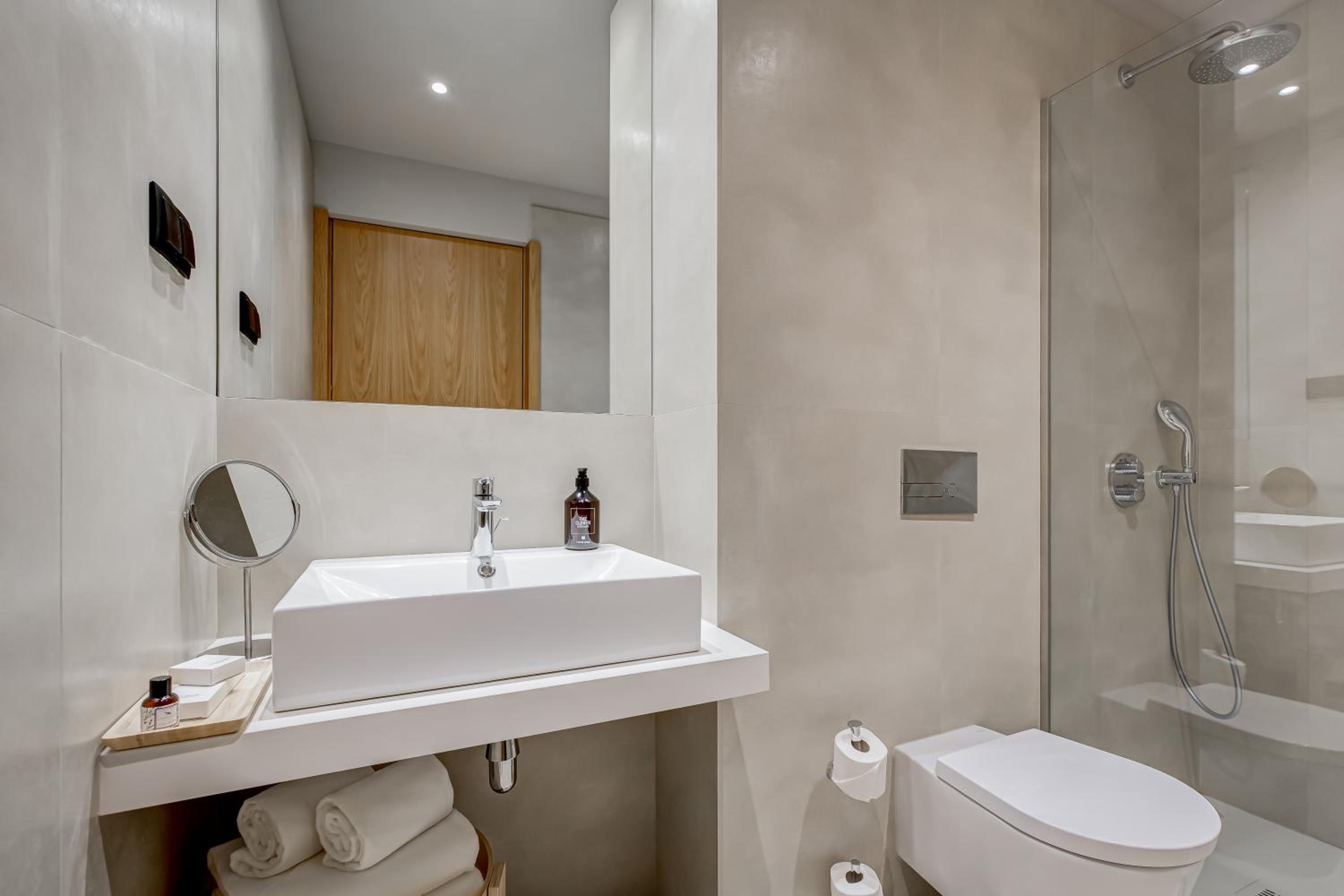 Double Room - Photo 20