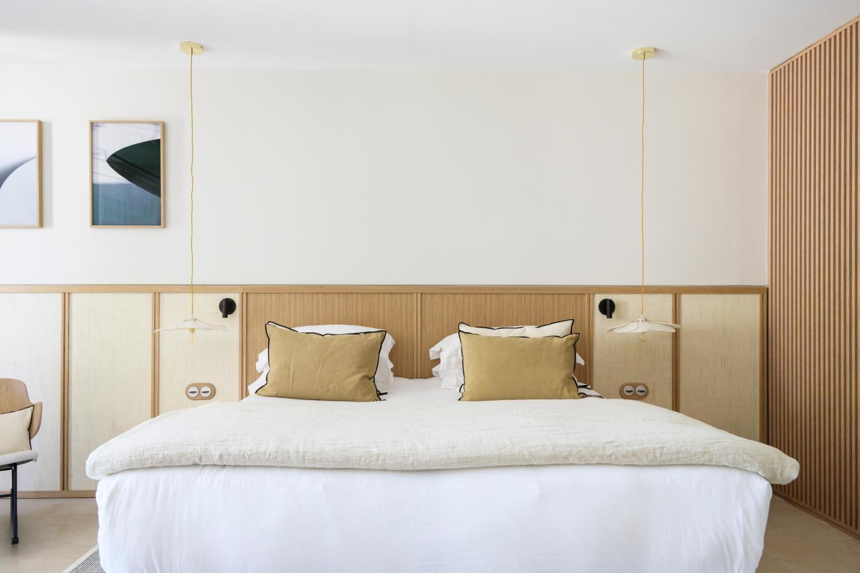 Connecting Suite Les Serres