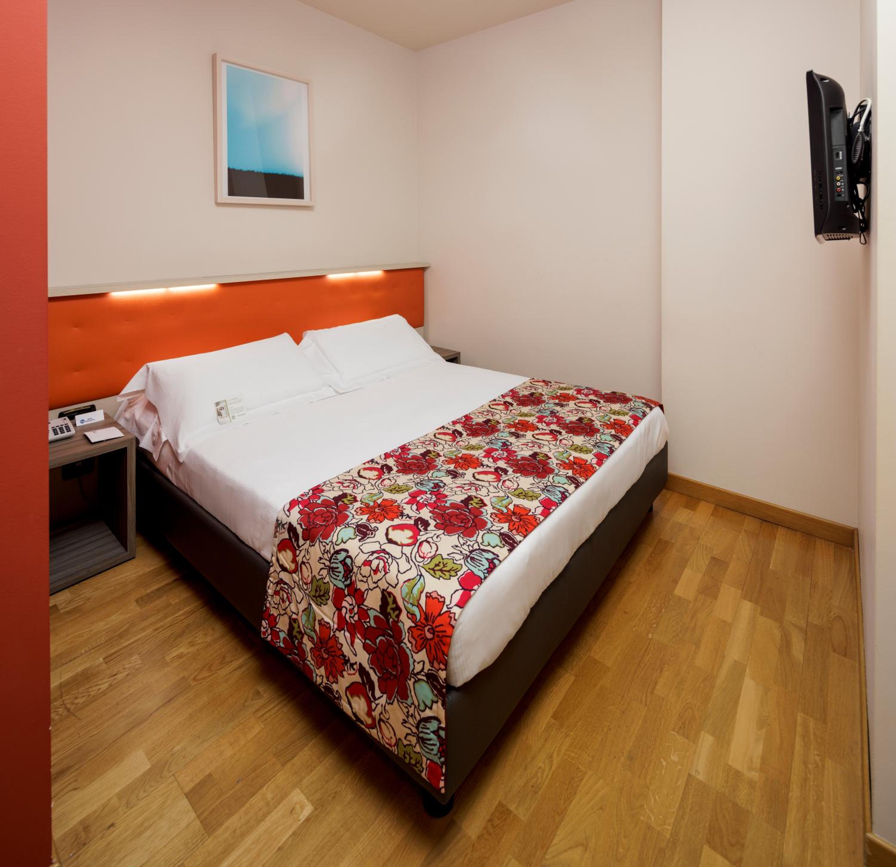 Superior Queen Room - Photo 6