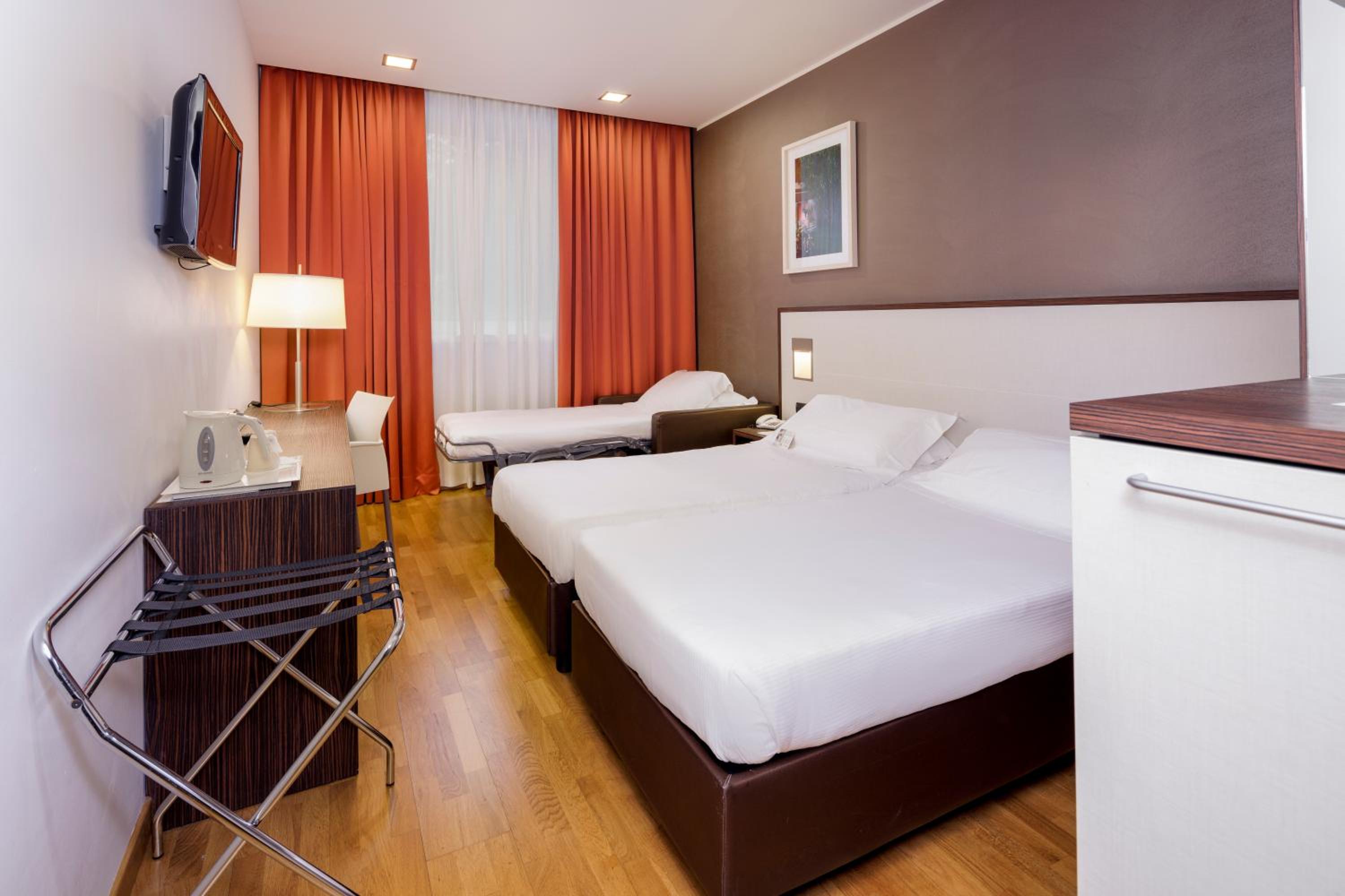 Comfort Triple Room - Photo 4