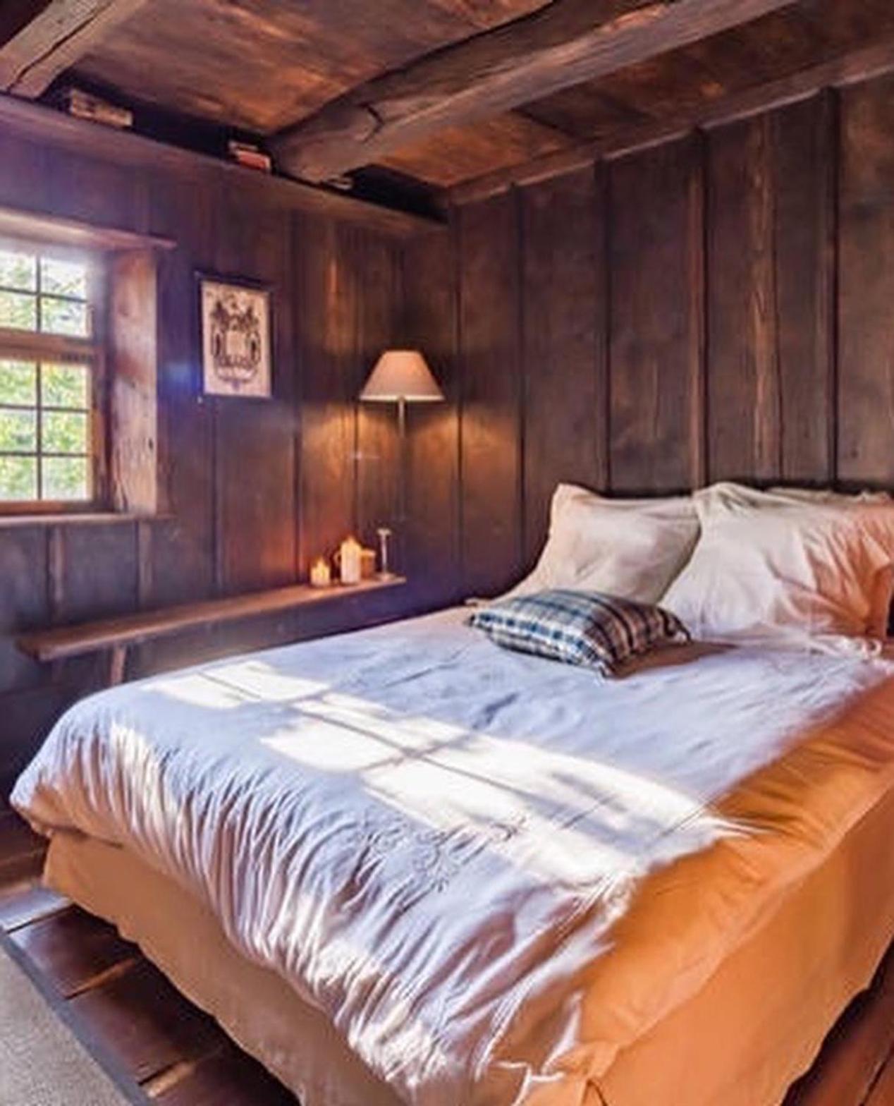Cottage (4 Adults)
