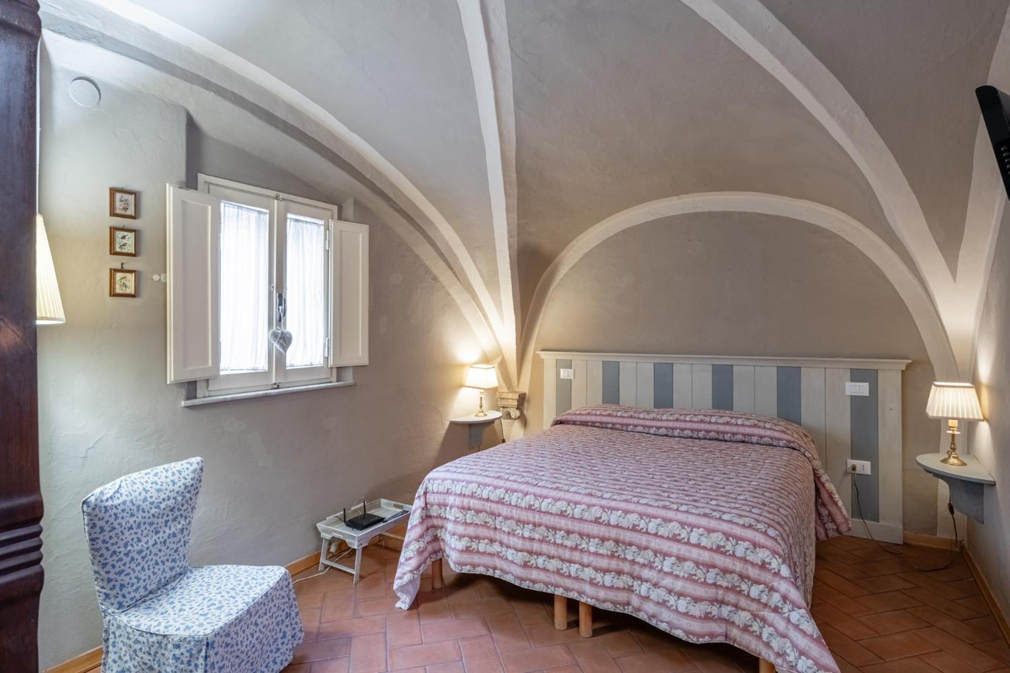 Superior One-Bedroom Apartment