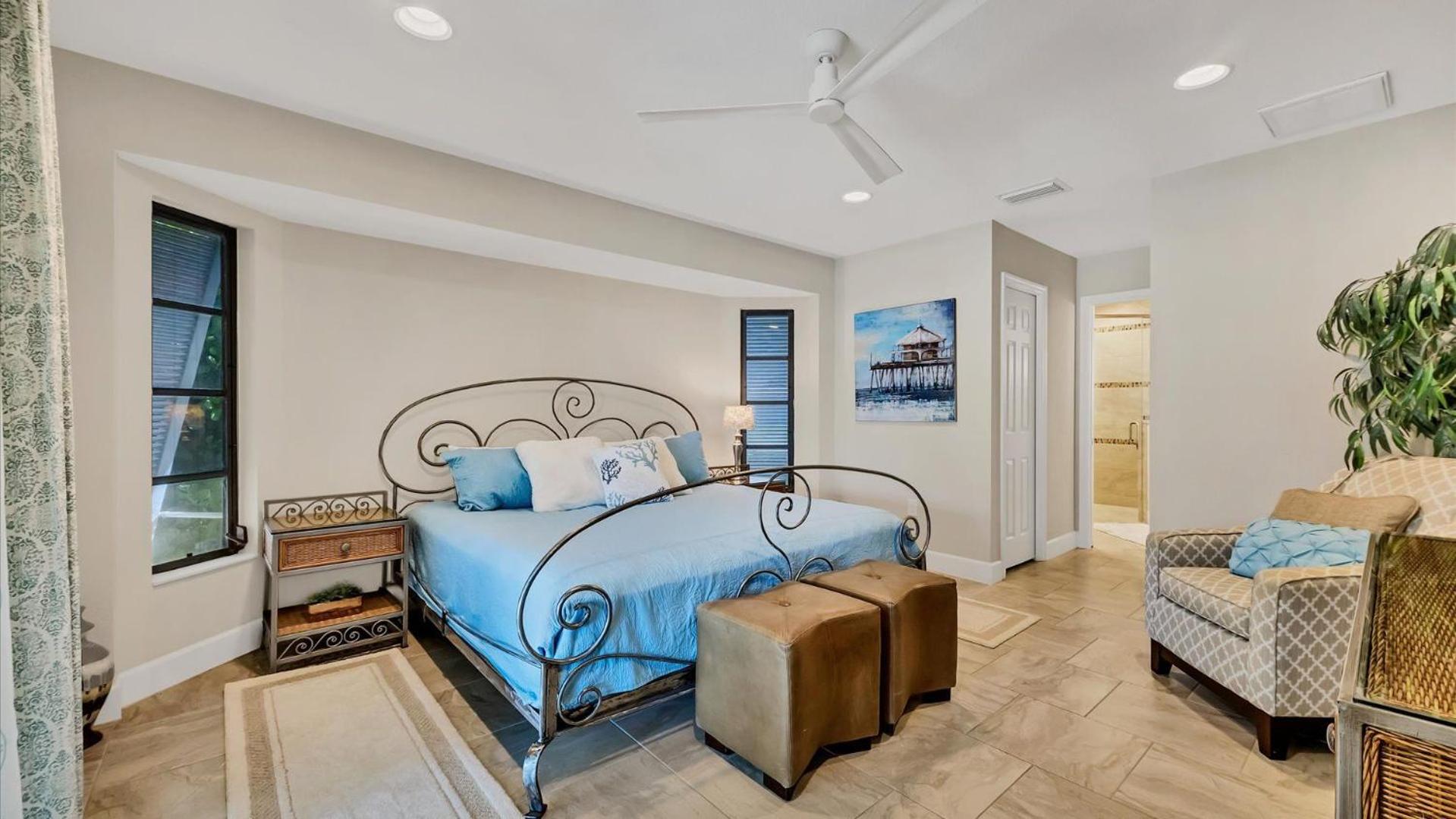 Three-Bedroom House photo 1