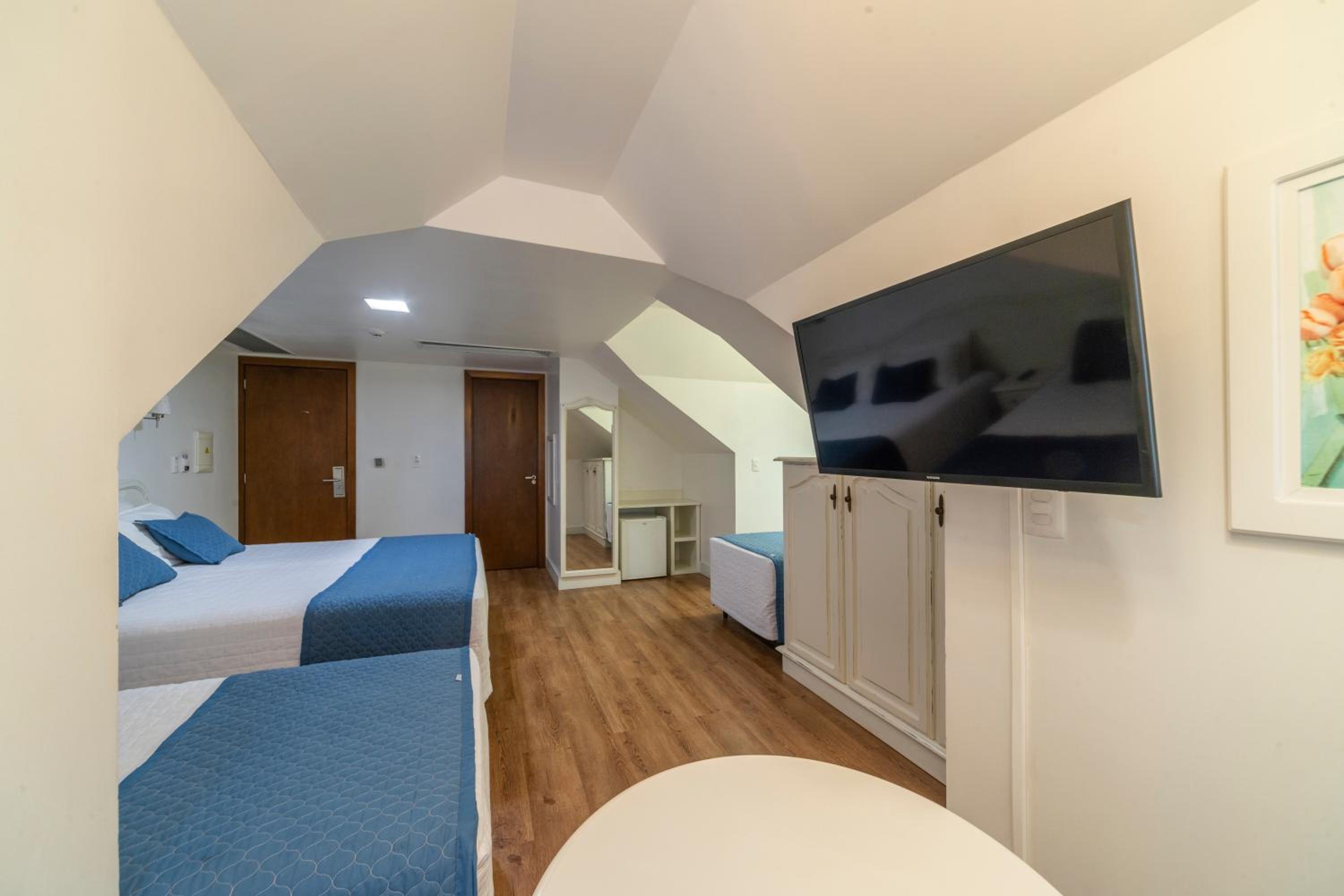 Superior Quadruple Room