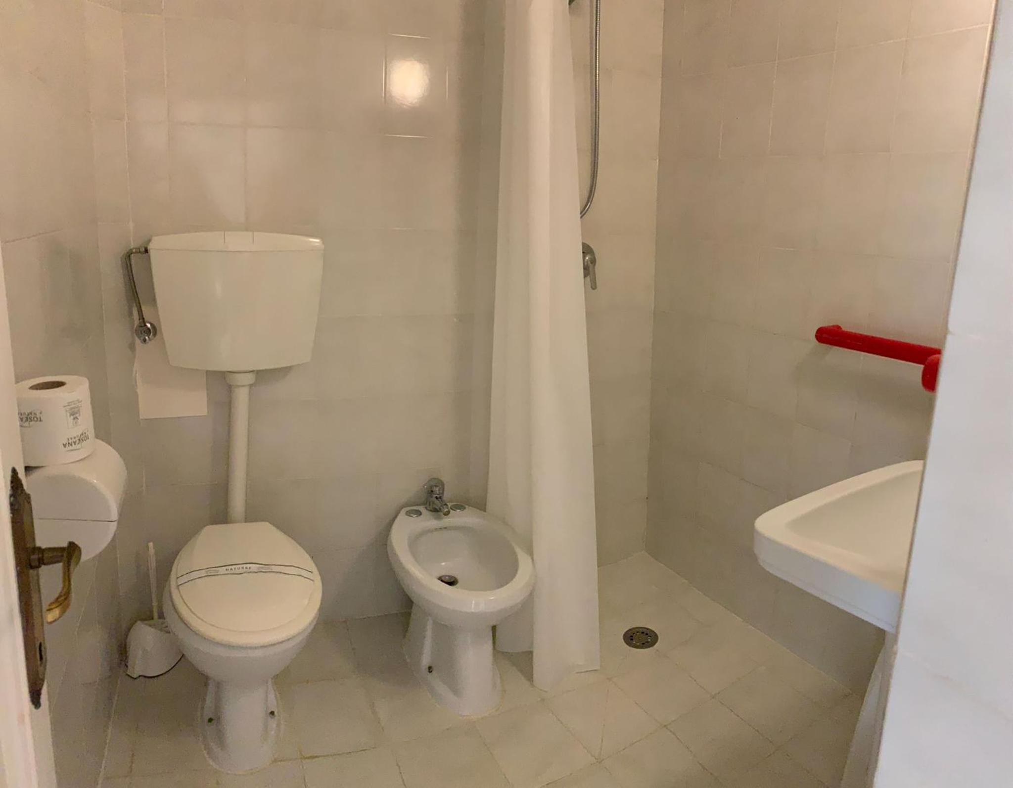 Economy Double or Twin Room - Photo 4