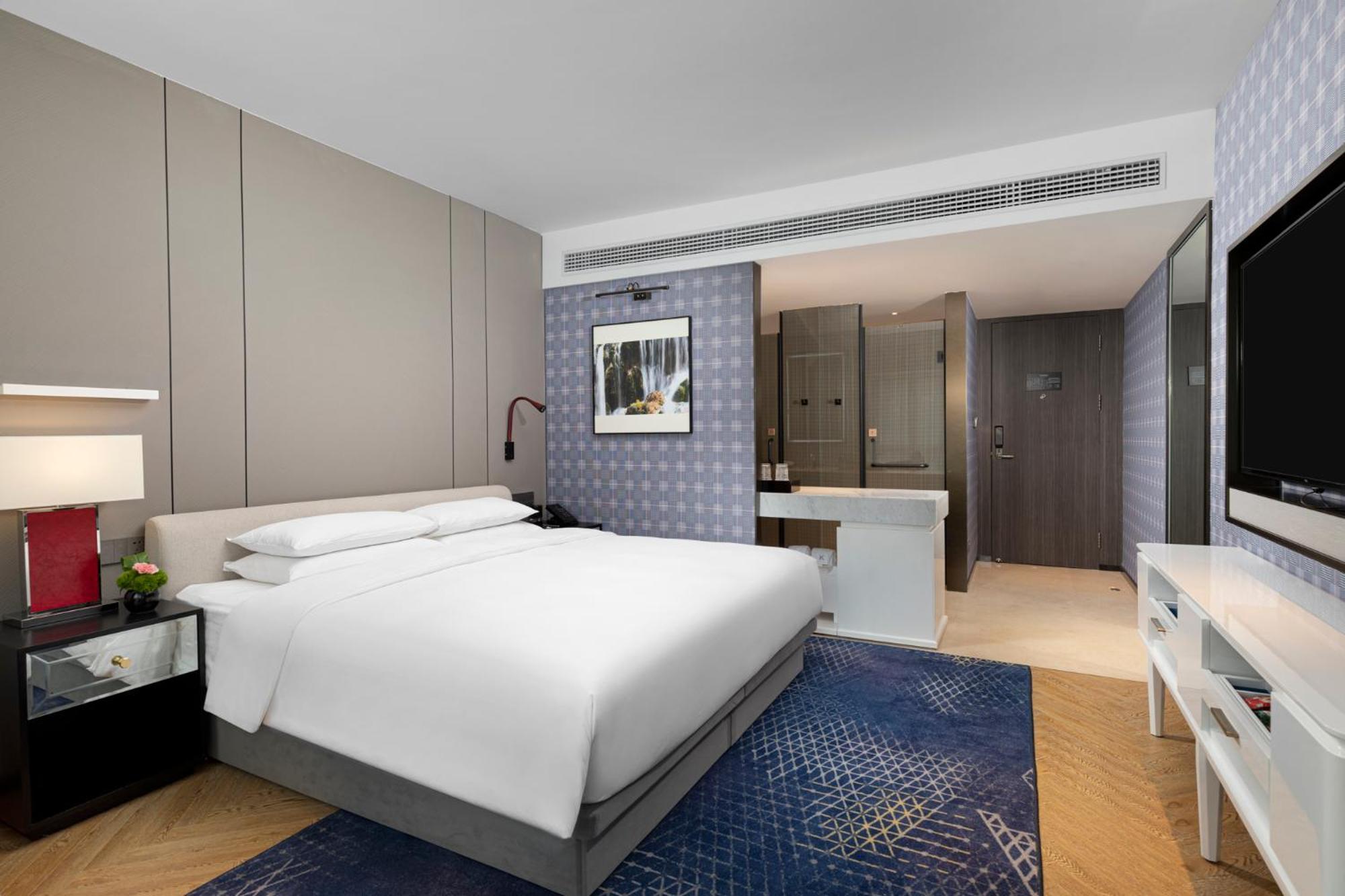 Superior King Room photo 3