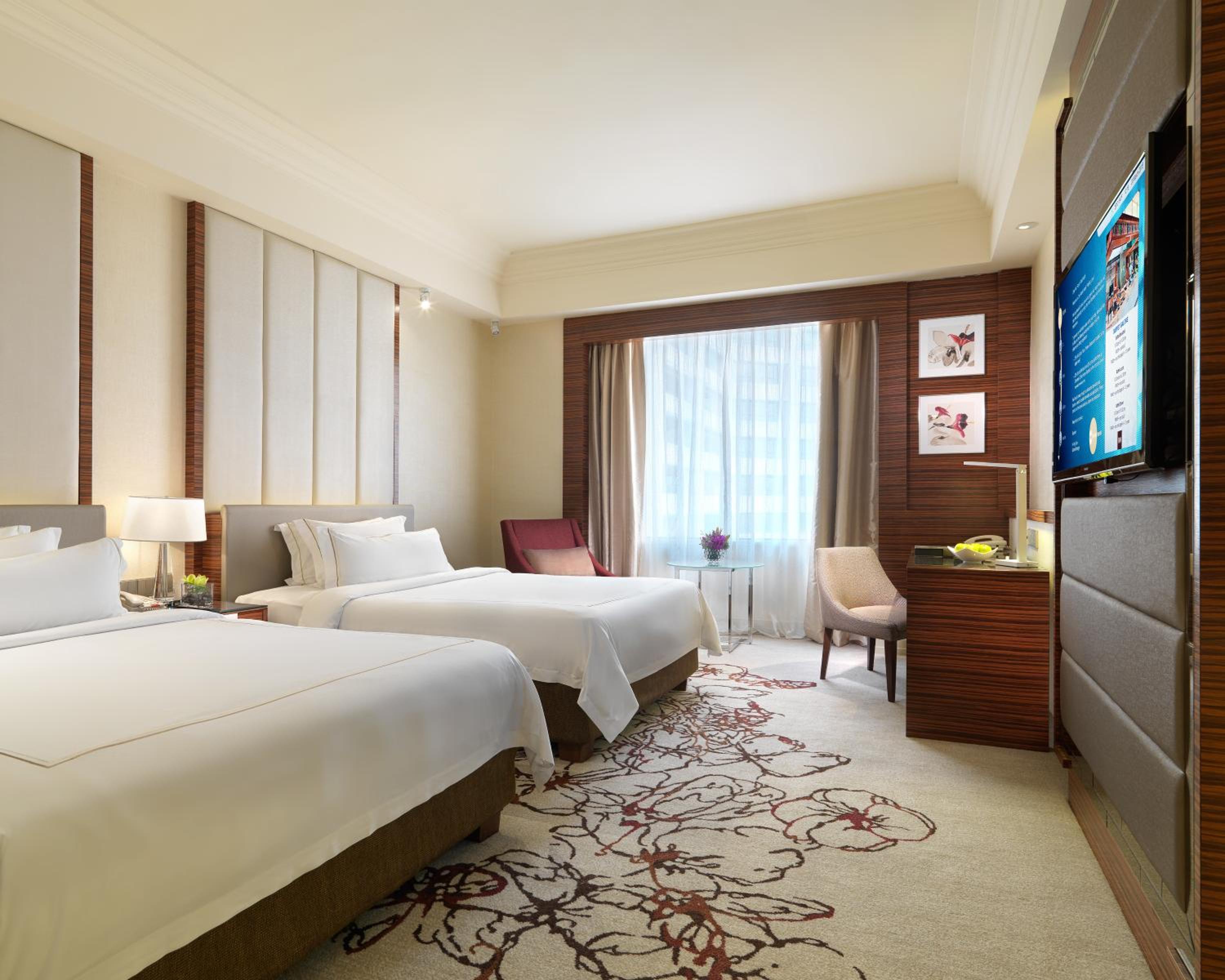 Deluxe Twin Room - Photo 2