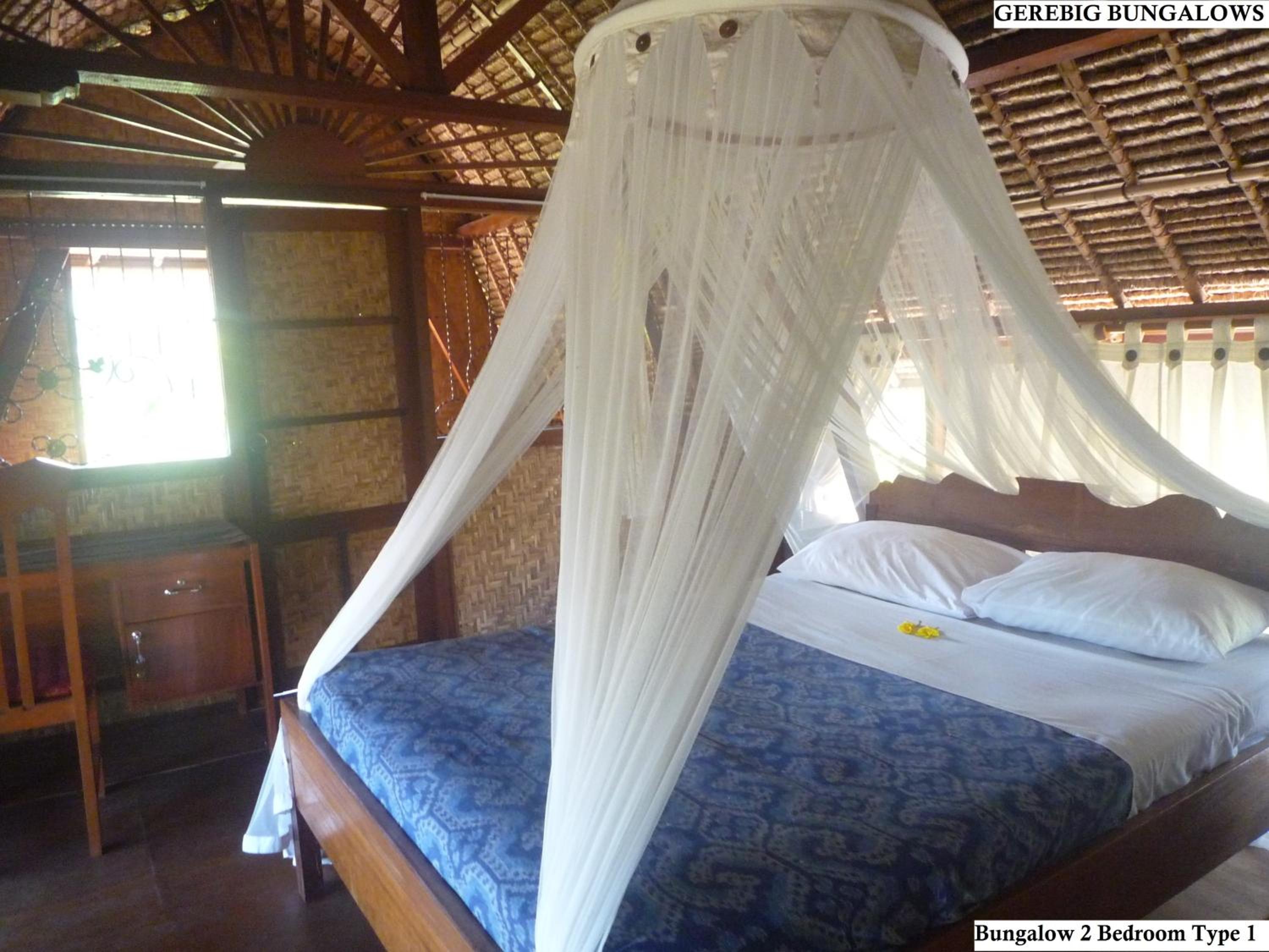 Two-Bedroom Bungalow - Photo 8