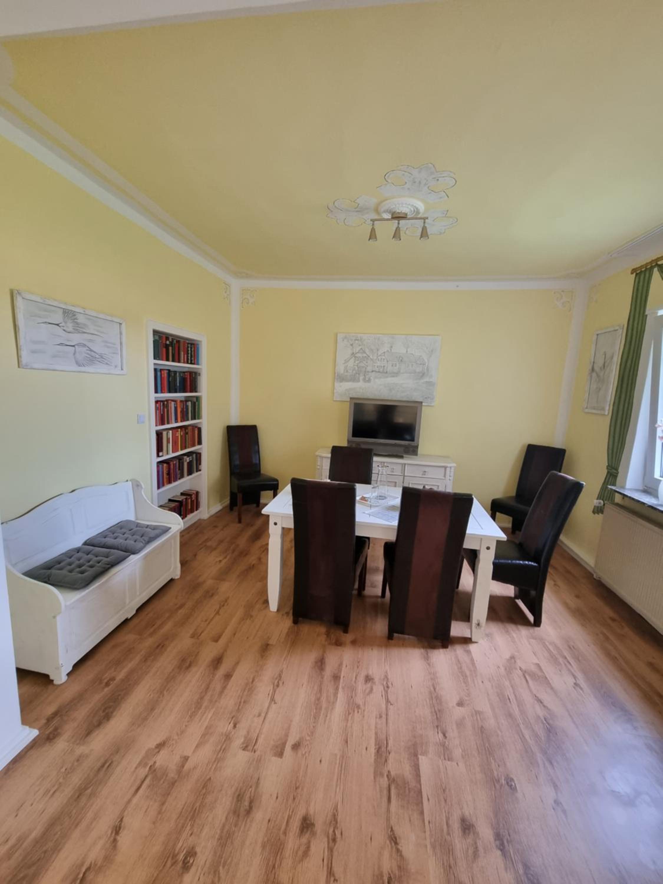Double Room 4 photo 2