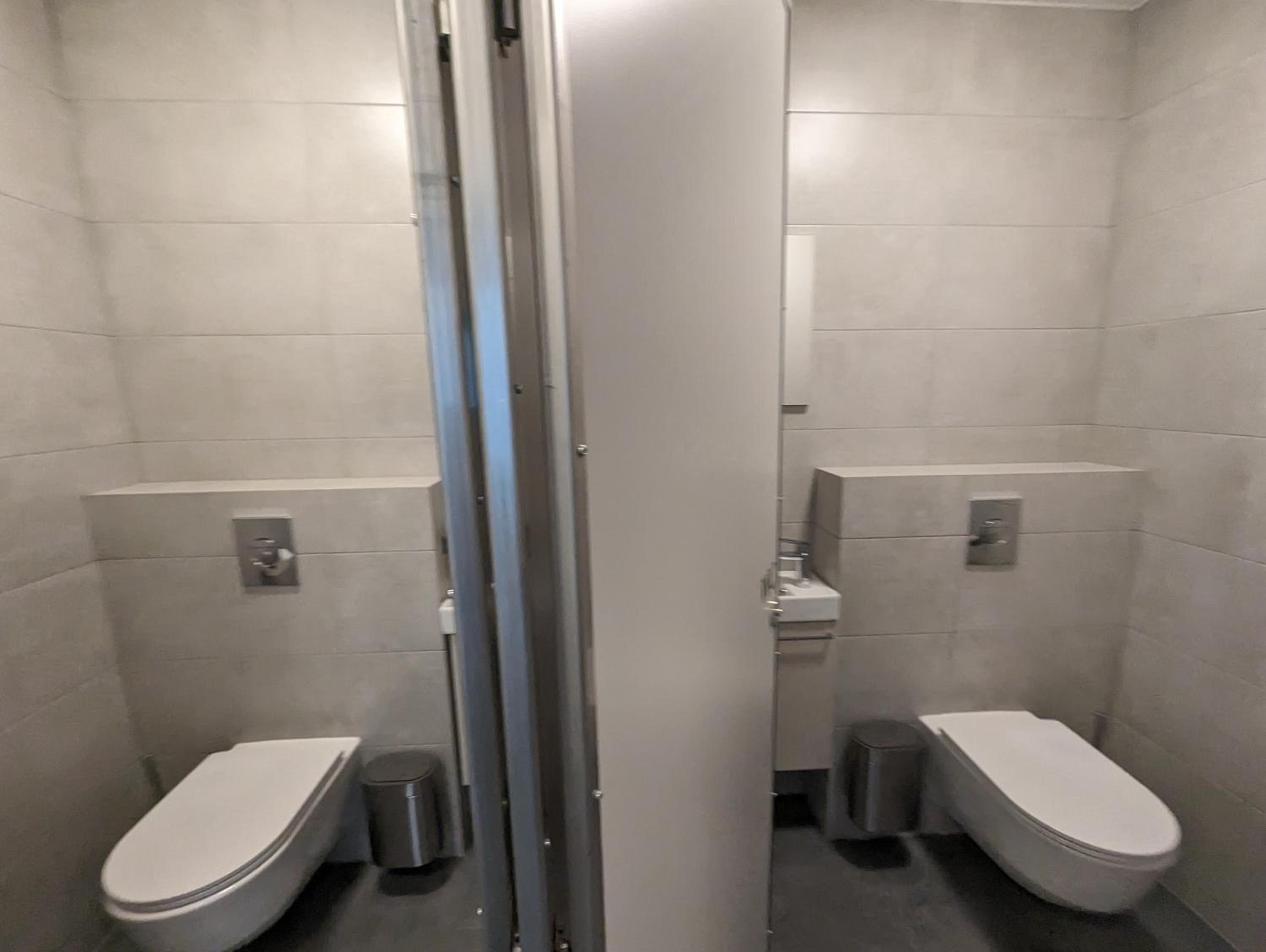 Standard Double Room with Shared Bathroom photo 3