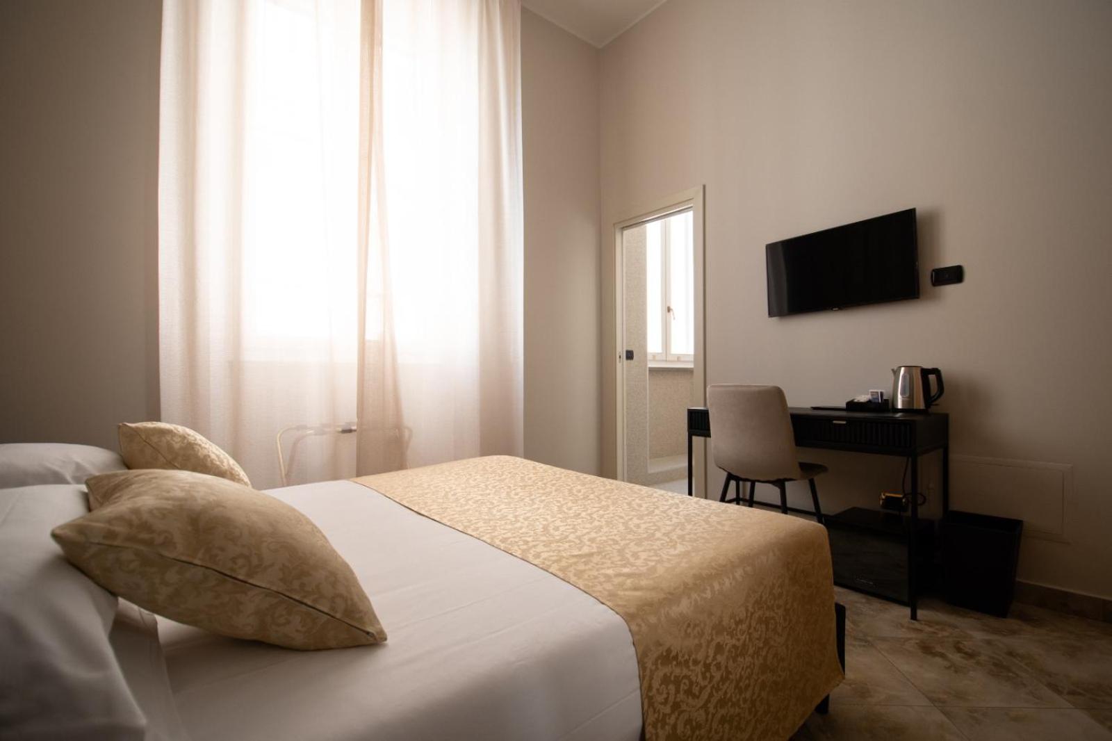 Double Room with Private Bathroom
