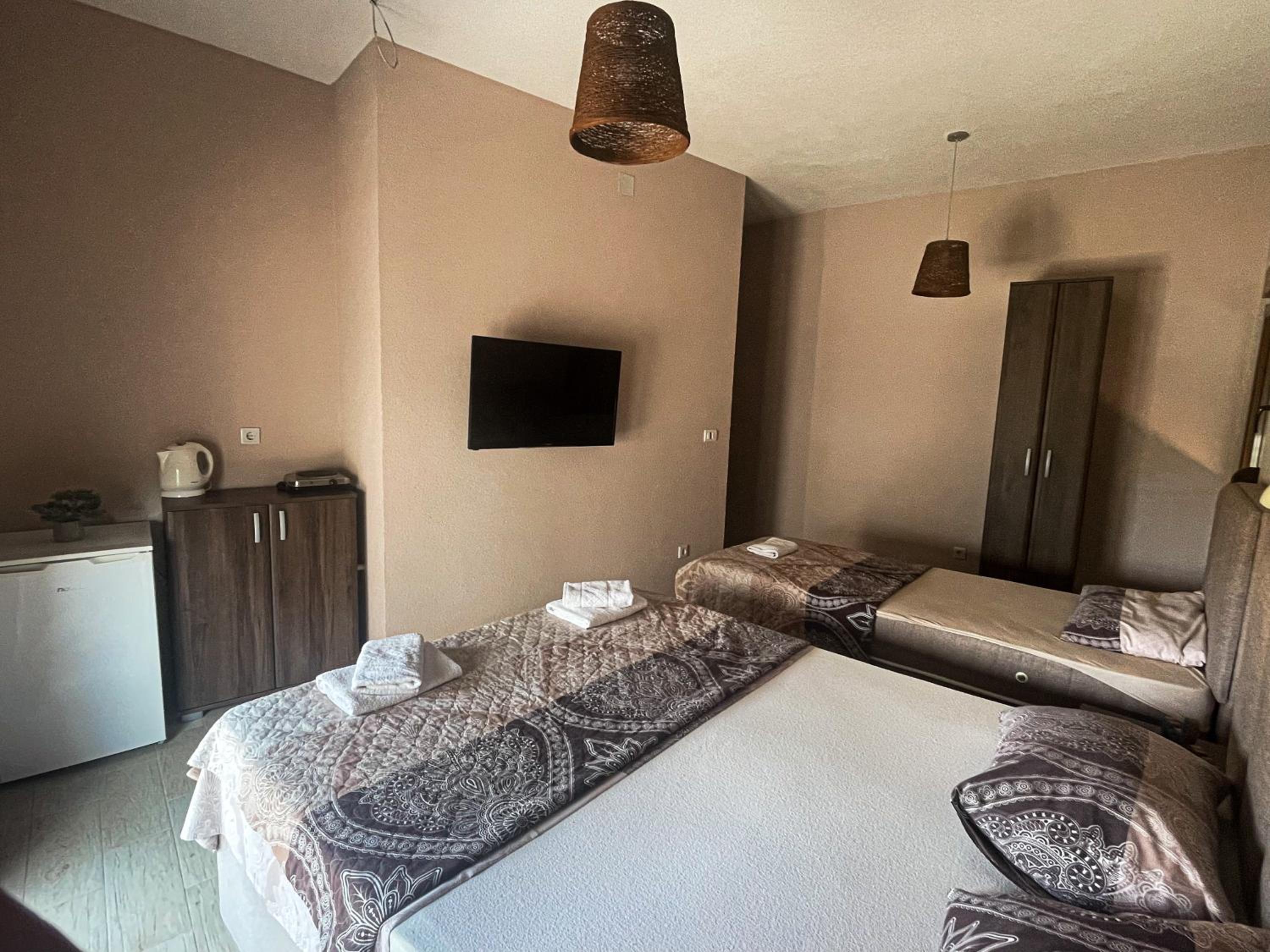 Standard Triple Room with Sea View