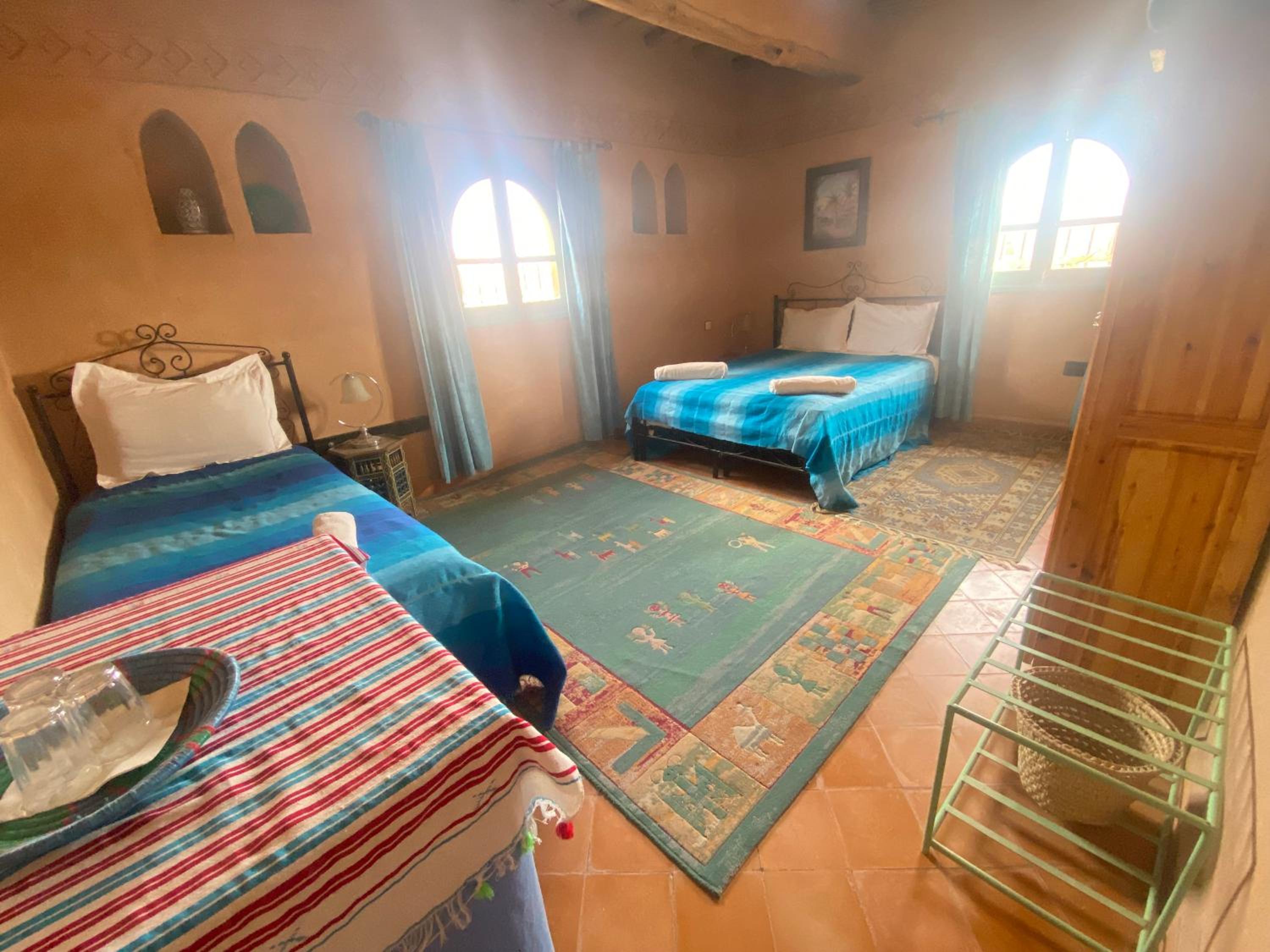 Double Room with Garden View - Photo 9