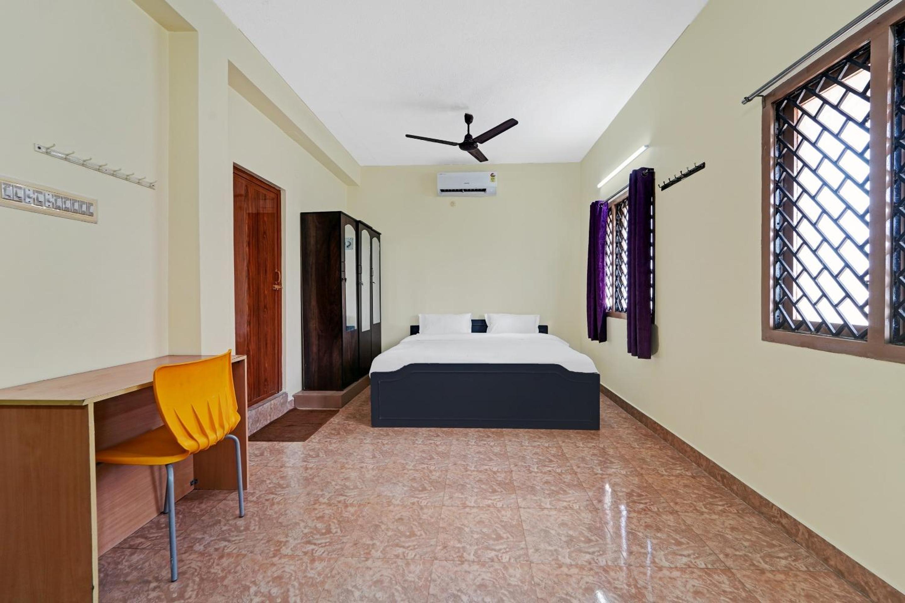 Standard Double Room - Photo 3
