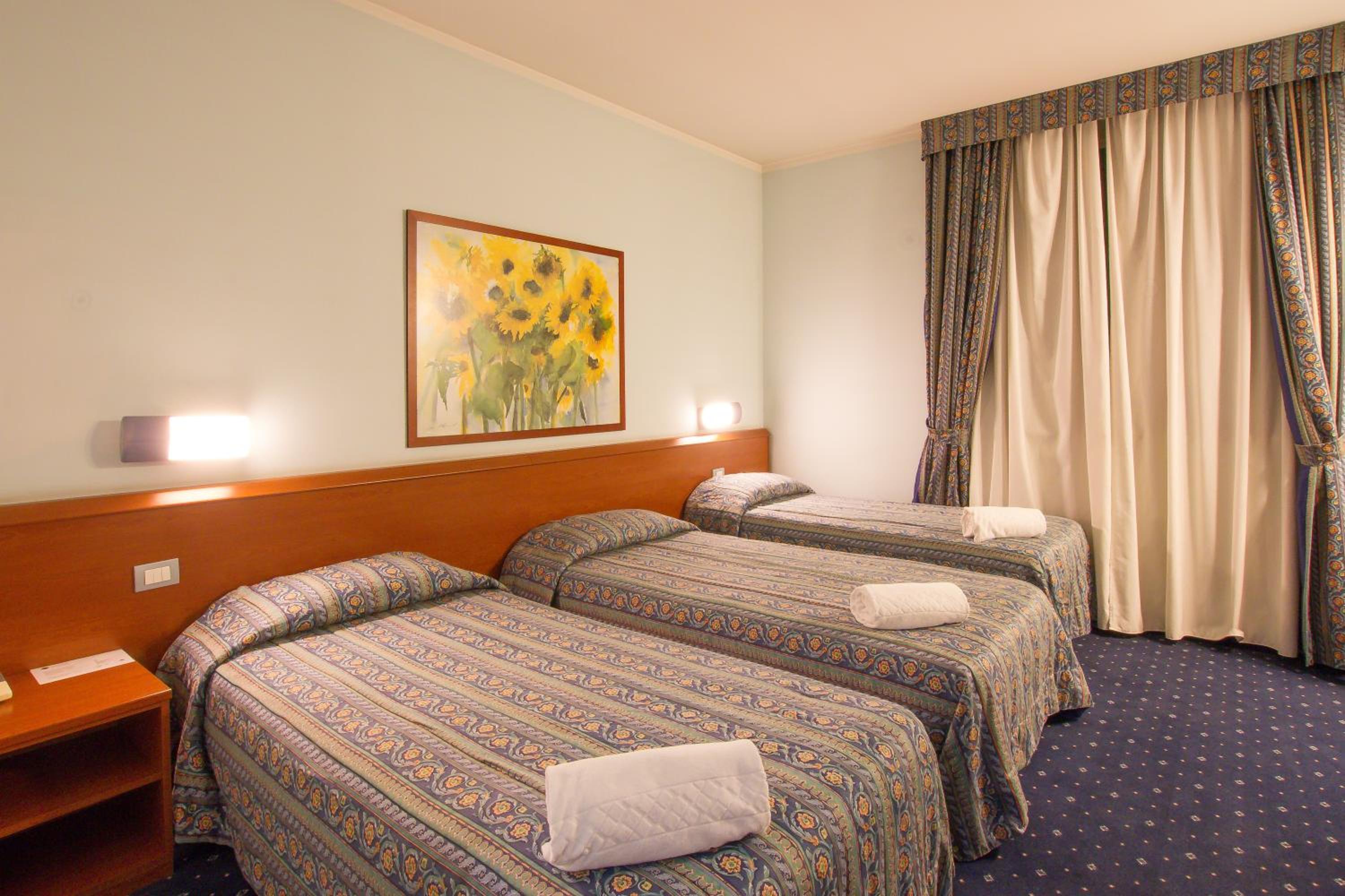Triple Room - Photo 15