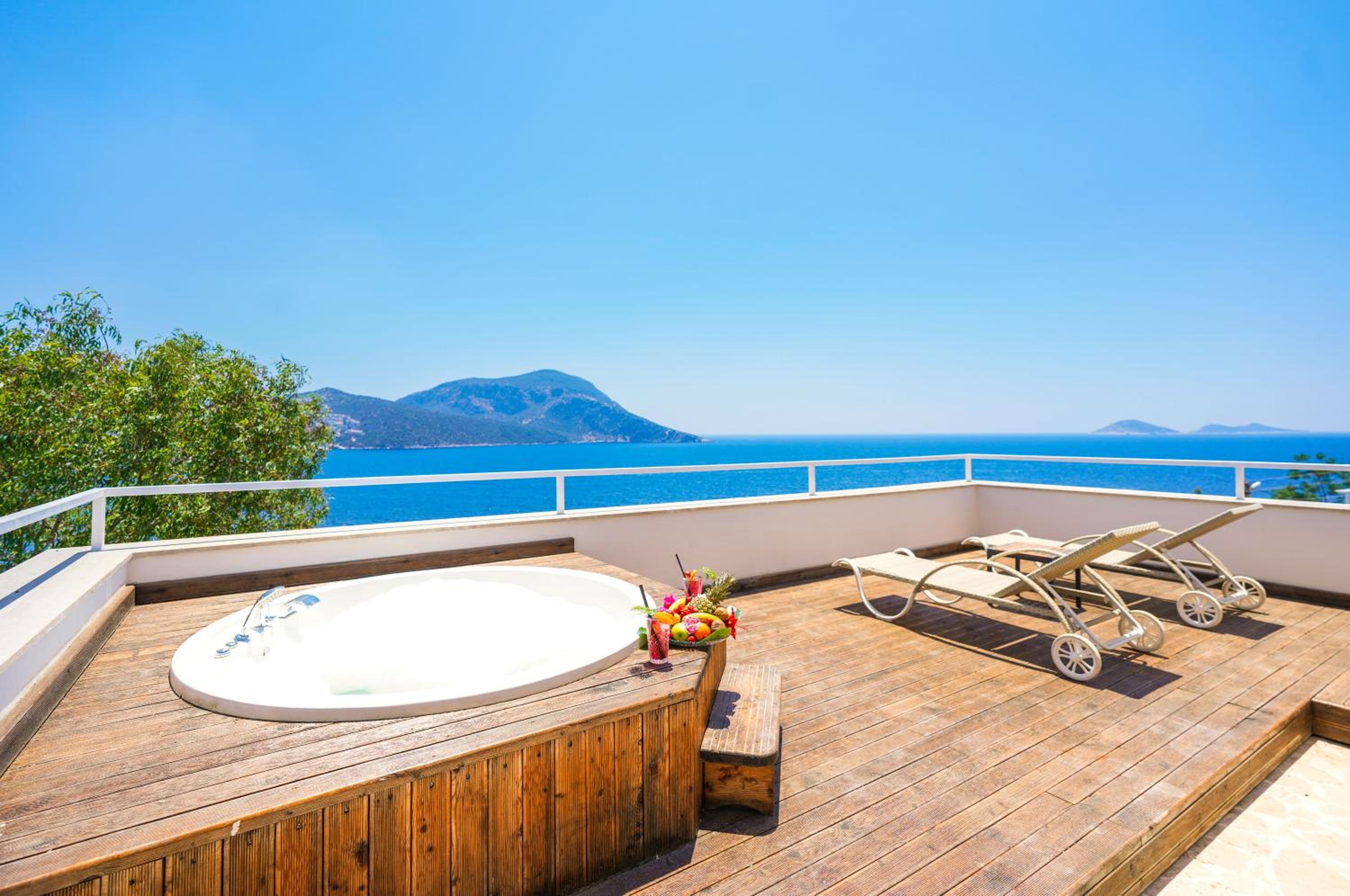 Suite with Terrace photo 2