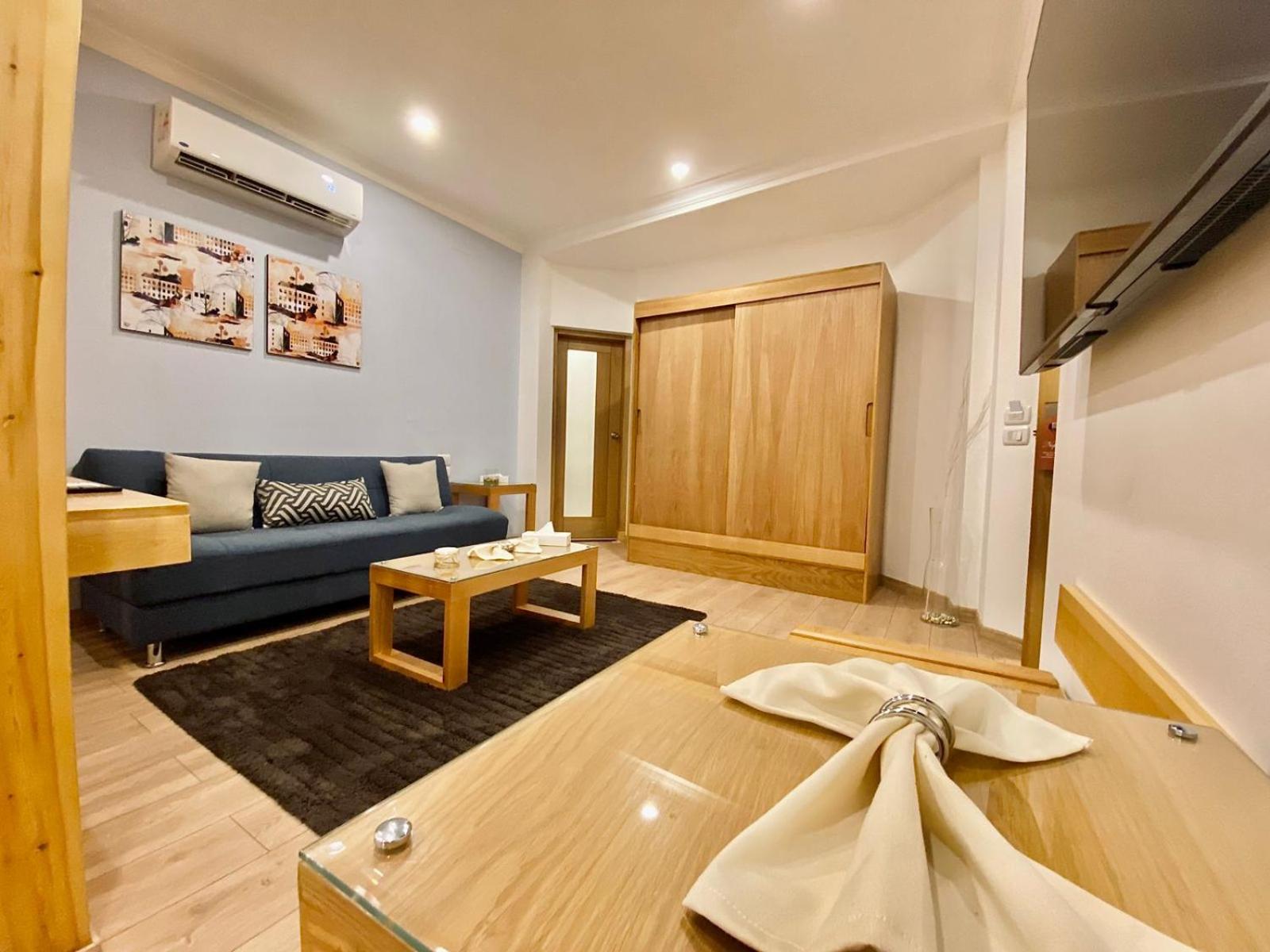 Suite with River View - Photo 4