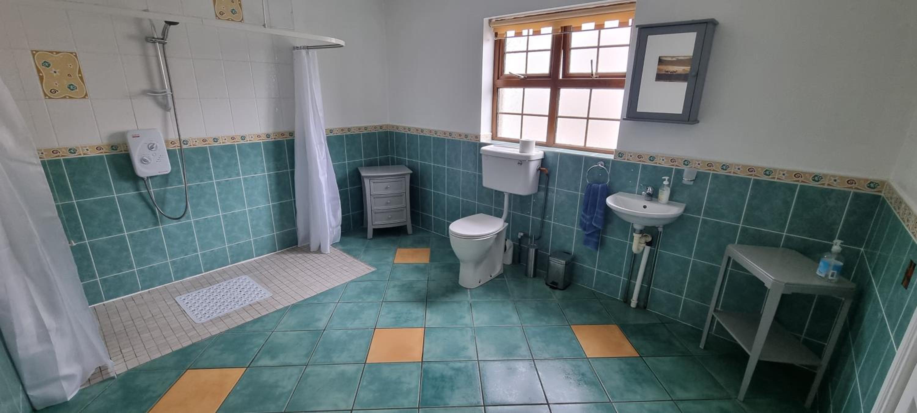 Double Room - Disability Access photo 2