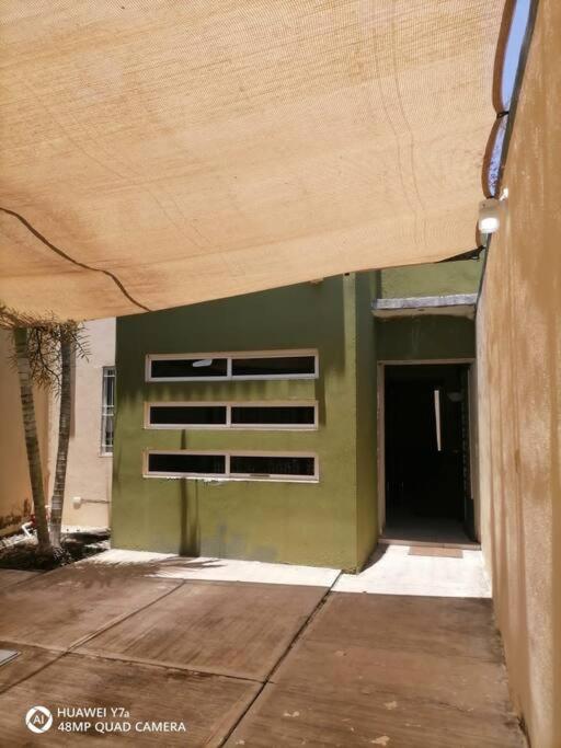 Three-Bedroom House photo 2