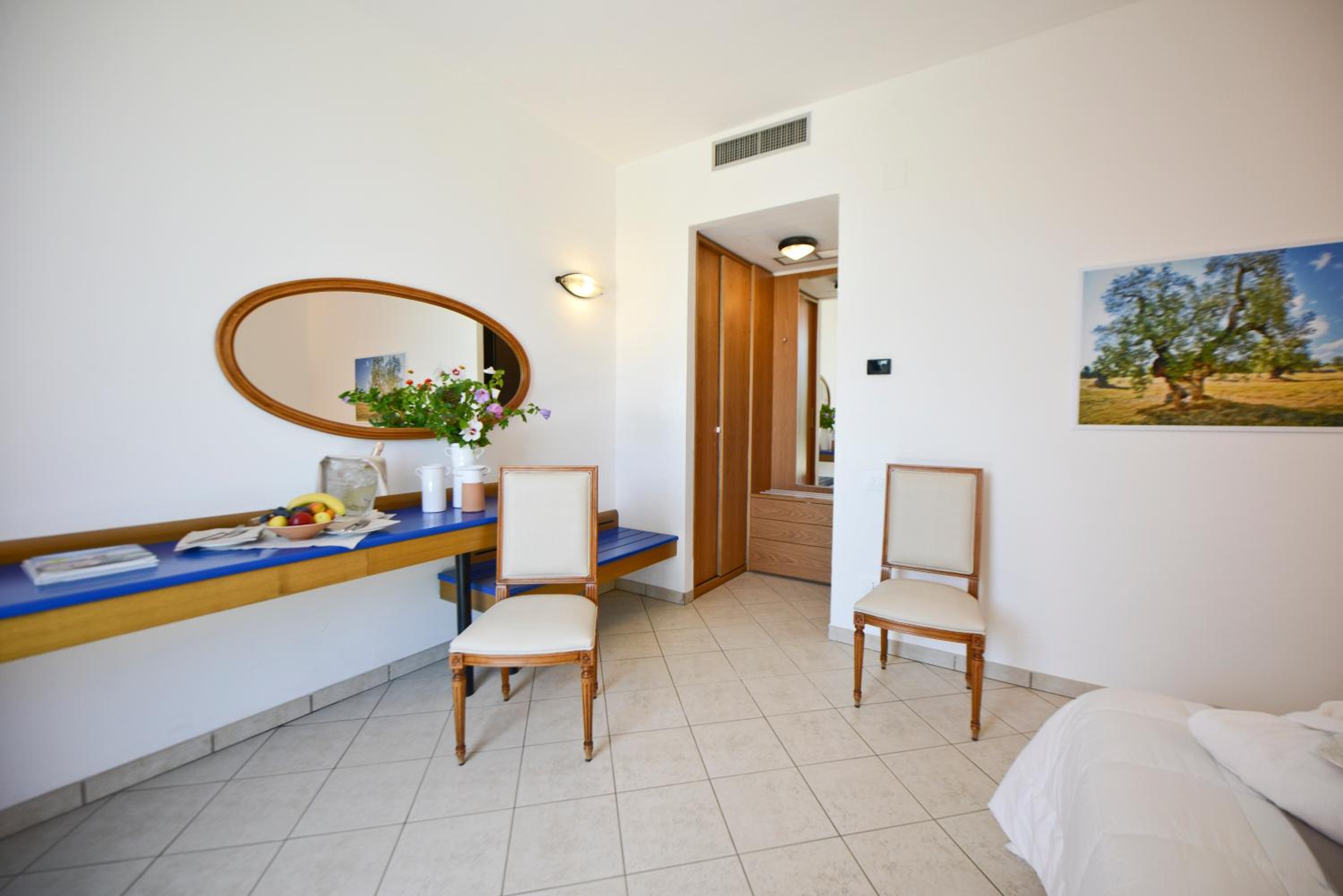 Double or Twin Room with Patio photo 3