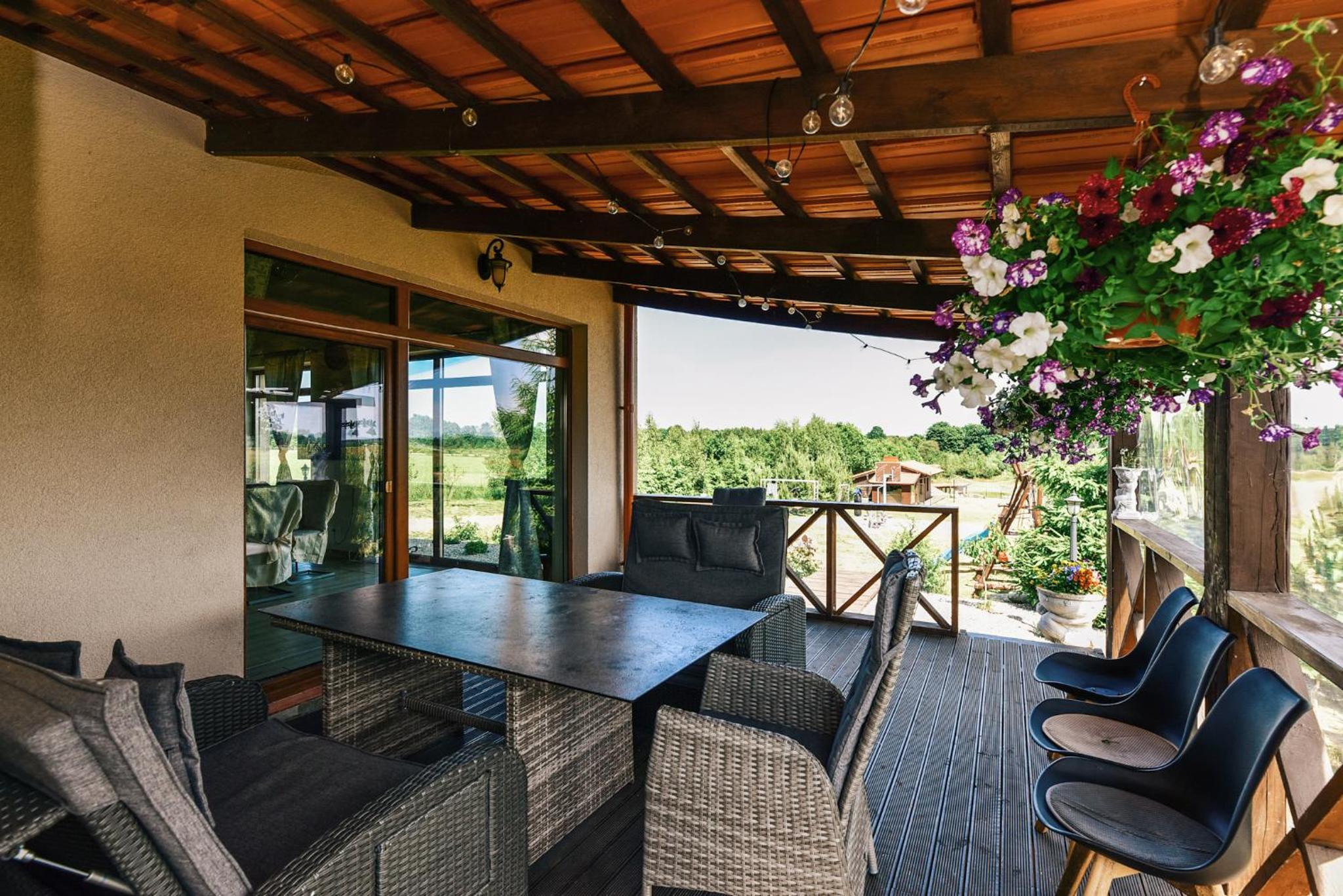 Apartment - Split Level - Photo 25
