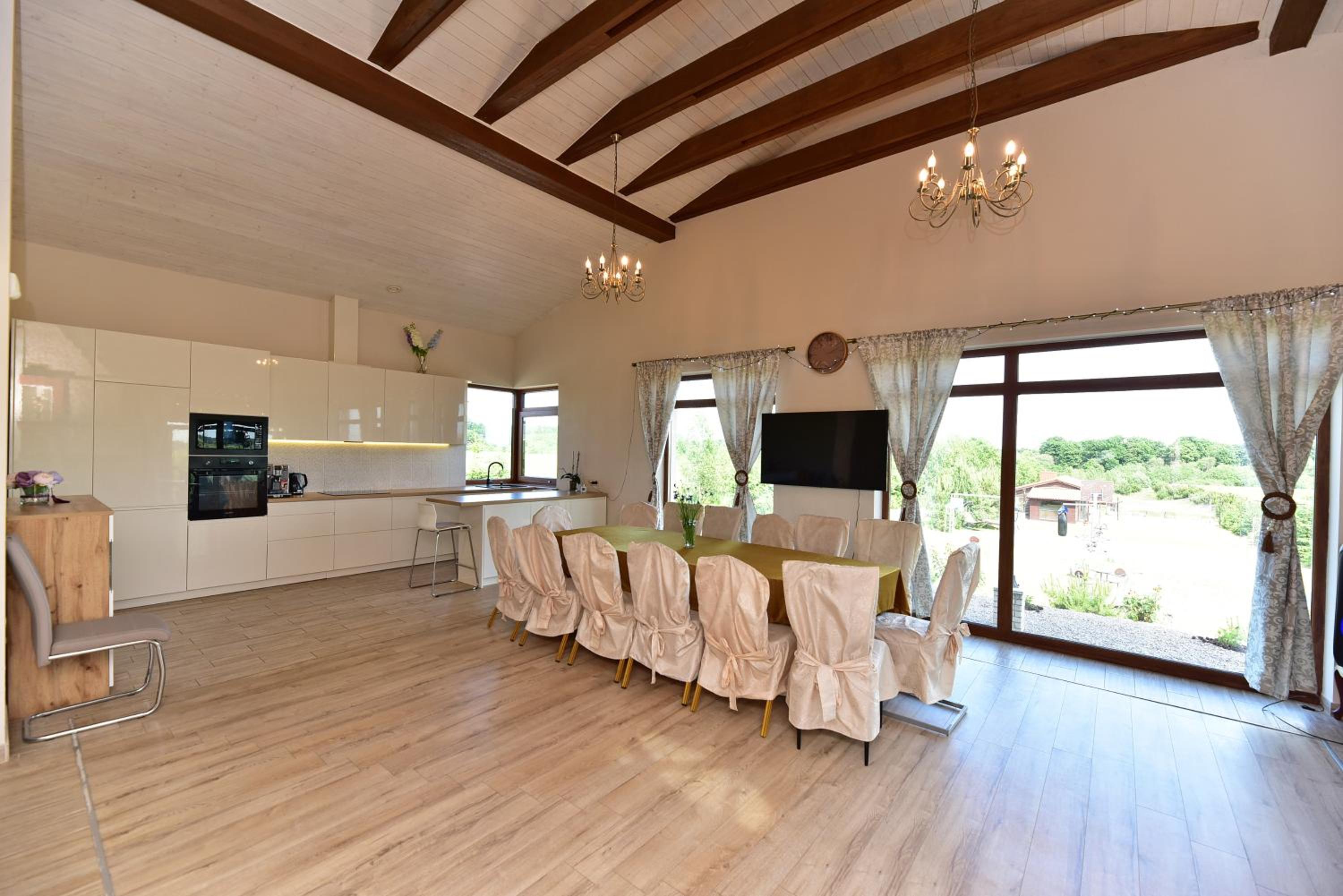 Apartment - Split Level - Photo 33