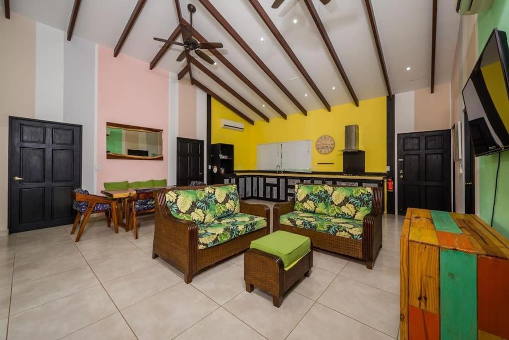Three-Bedroom Villa photo 1
