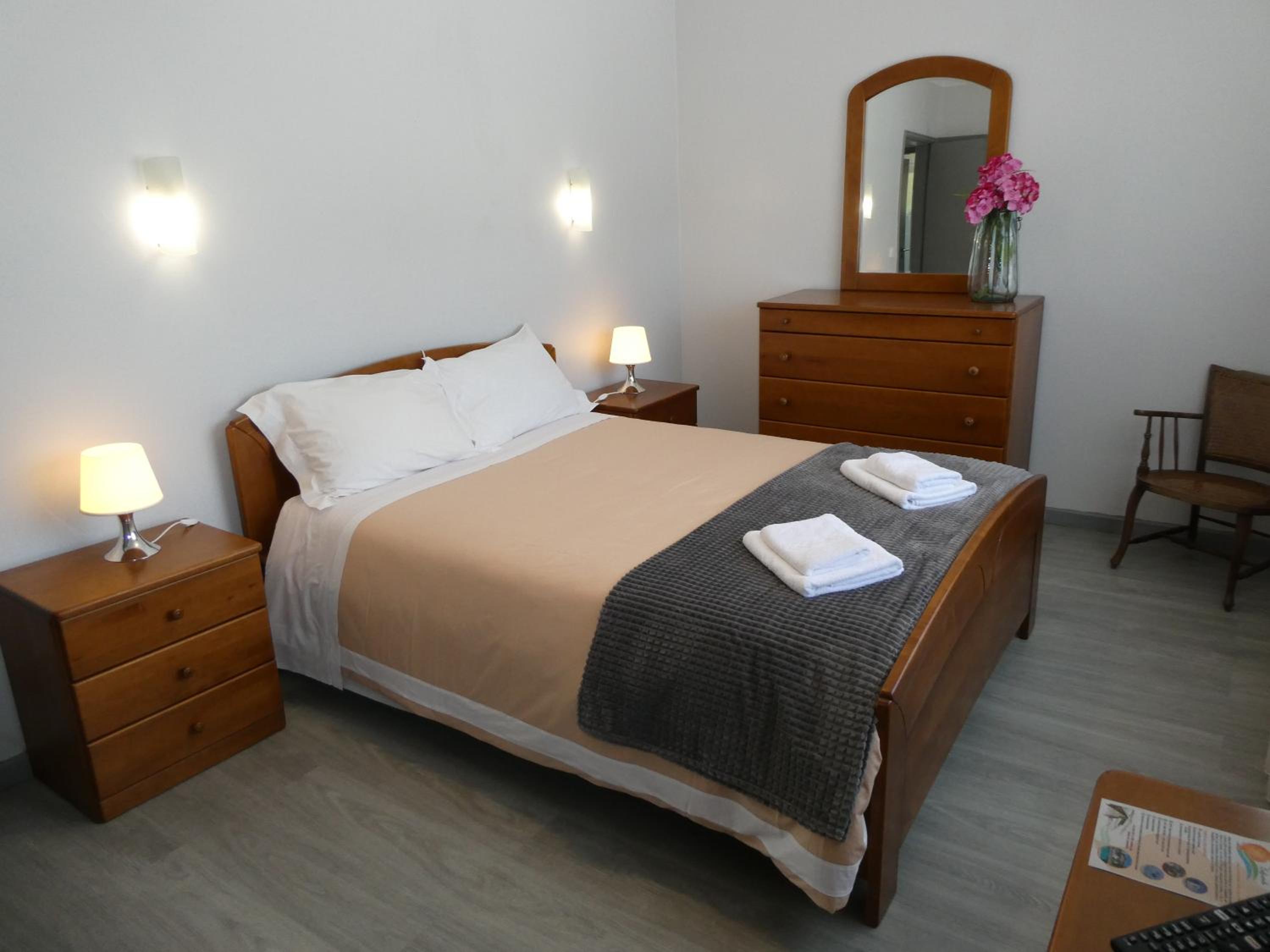 Four-Bedroom House photo 1