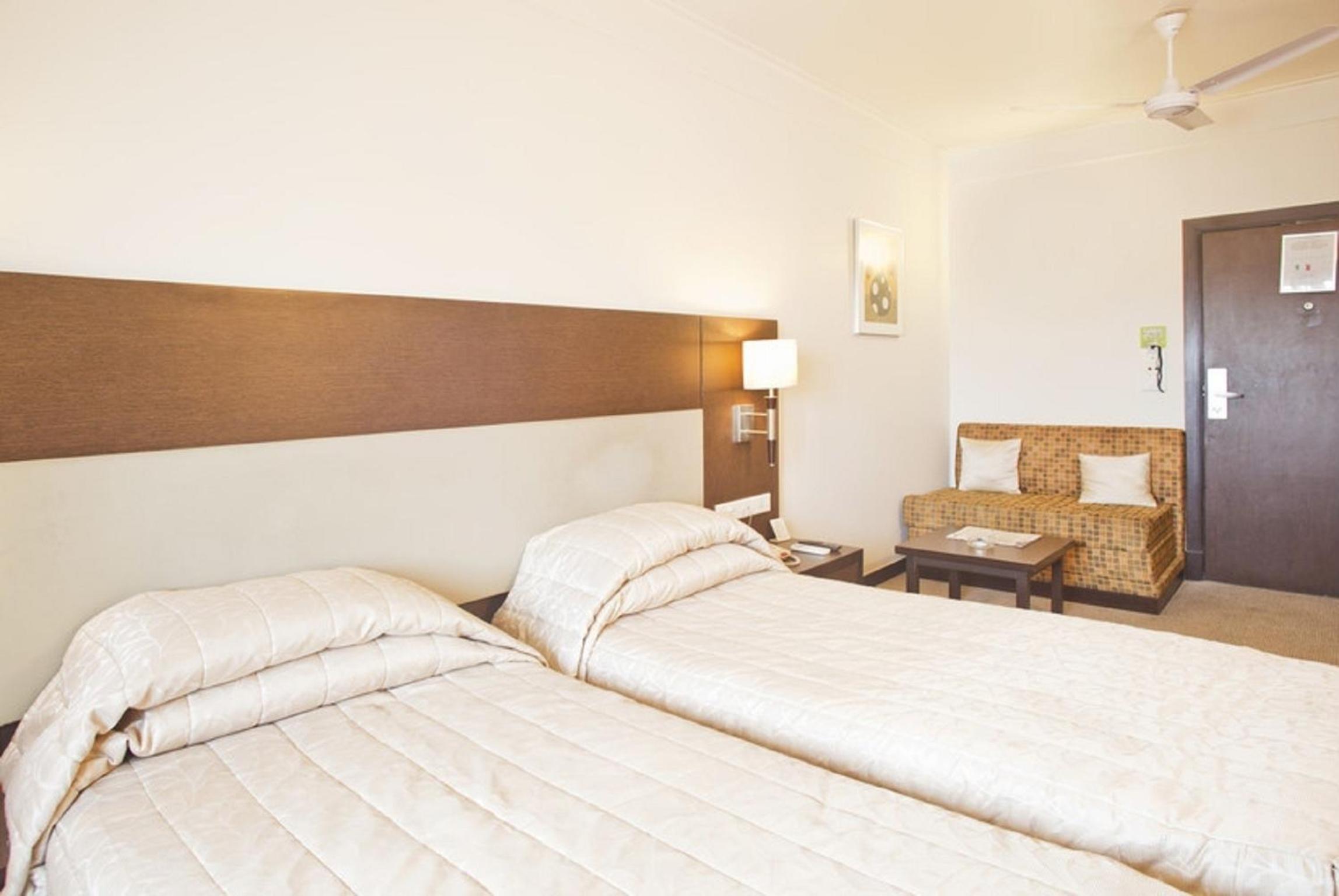 Superior Double Or Twin Room photo 3