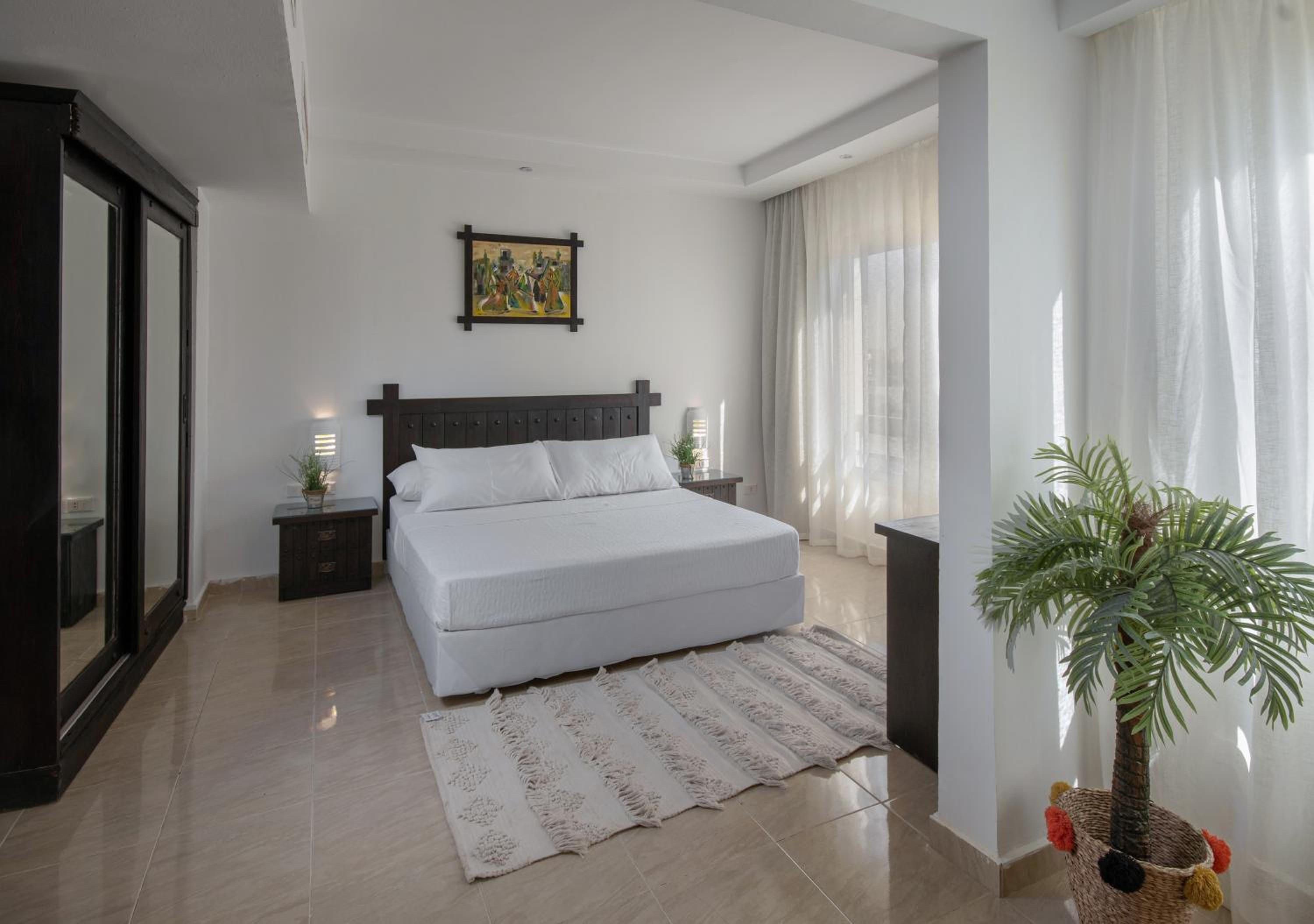 Junior Suite with Garden View