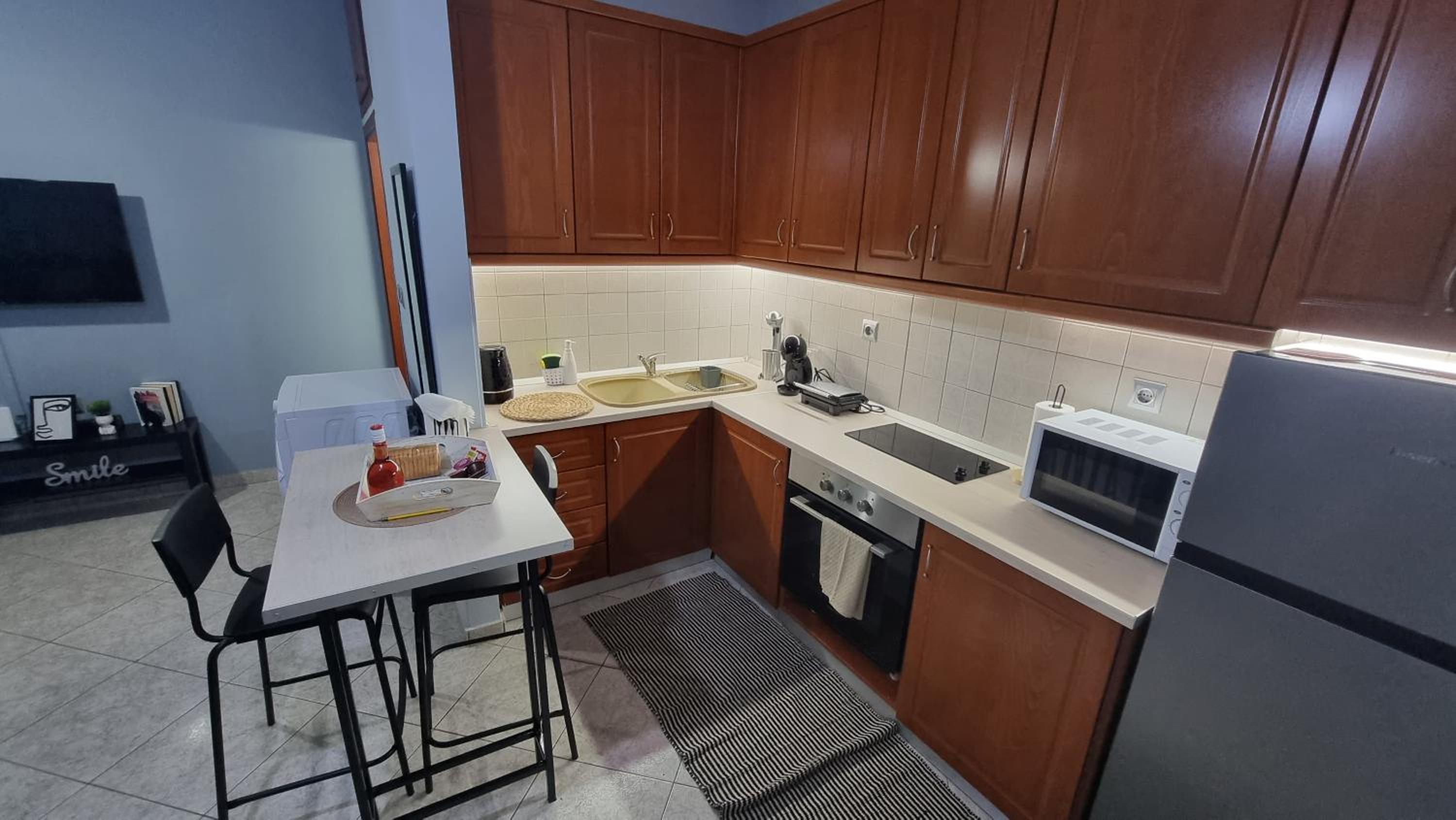One-Bedroom Apartment photo 3
