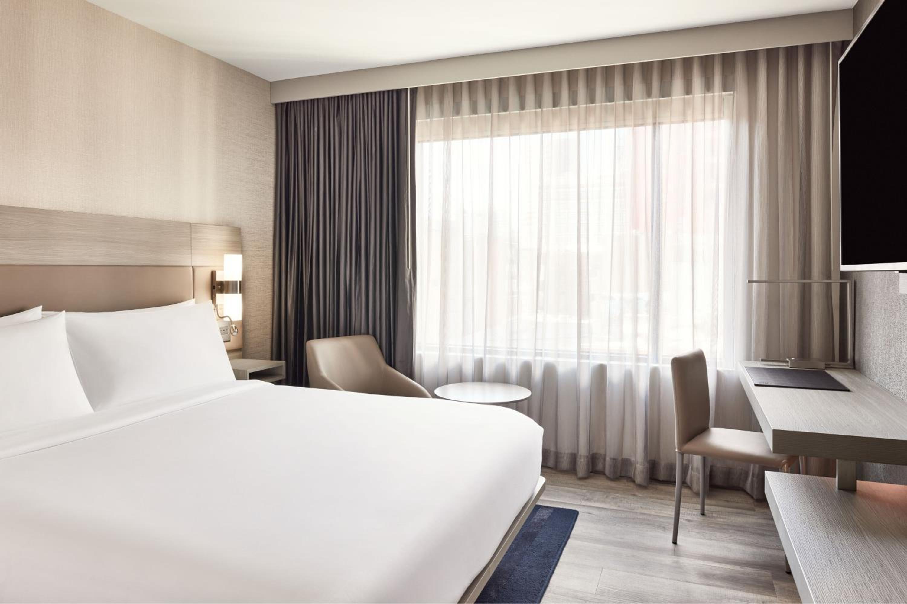 Standard King Room - Photo 1