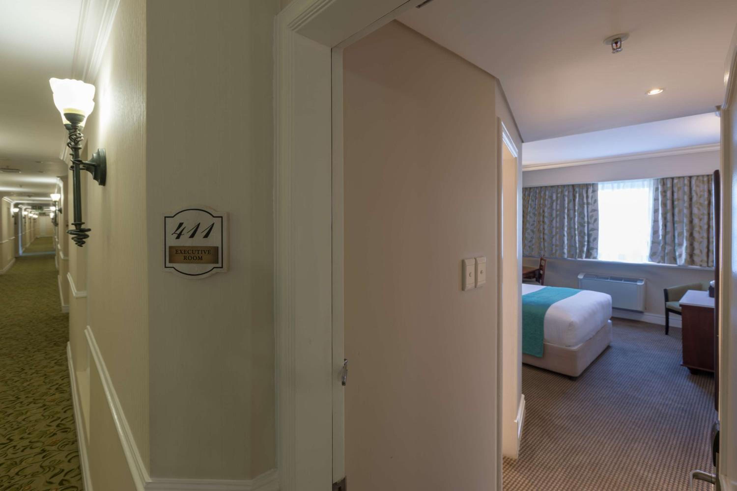 Executive Queen Room Non Smoking
